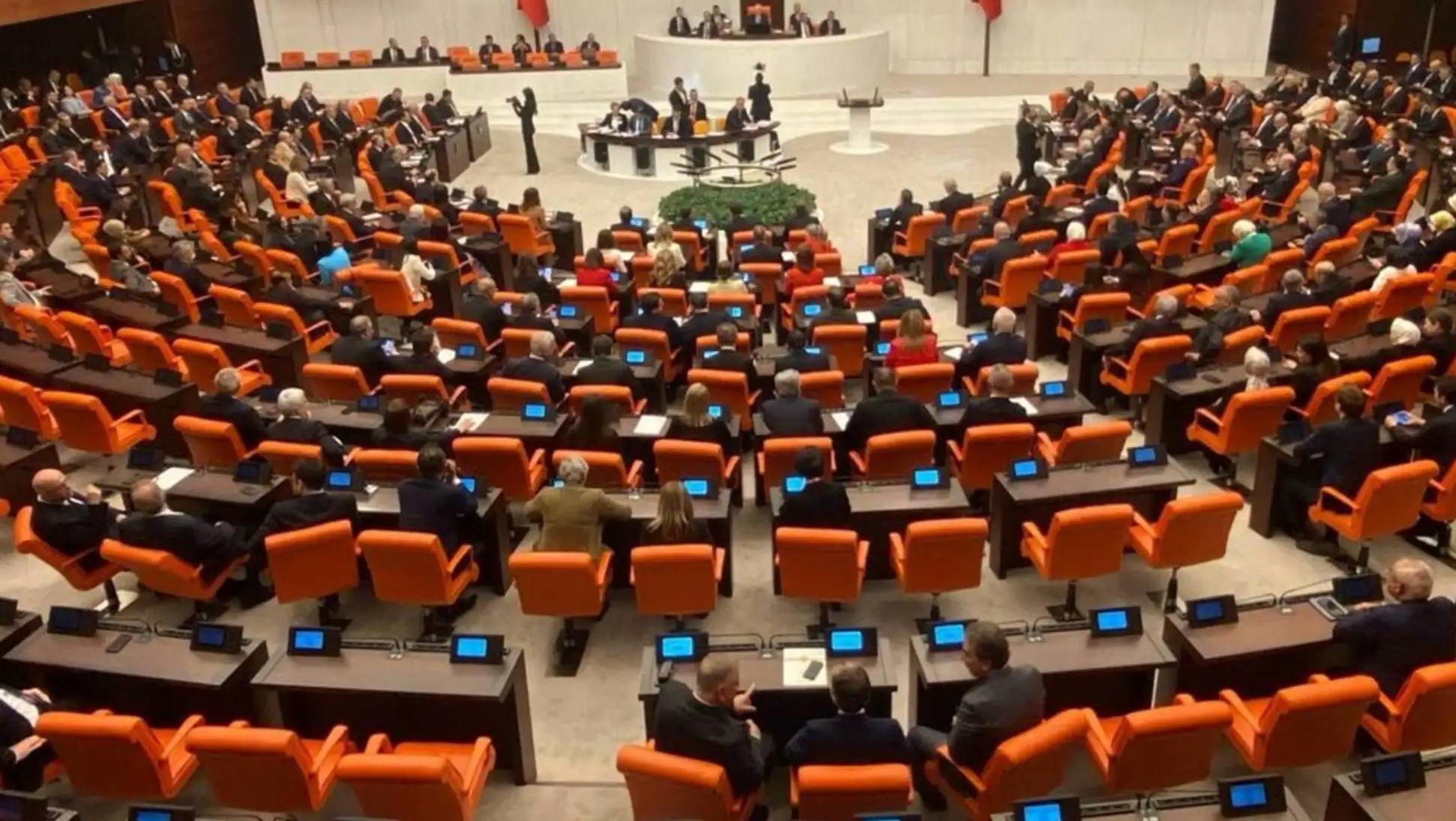 TBMM'de Terörsüz Türkiye Komisyonu toplantısı. TBMM'de Terörsüz Türkiye Komisyonu toplantısı.