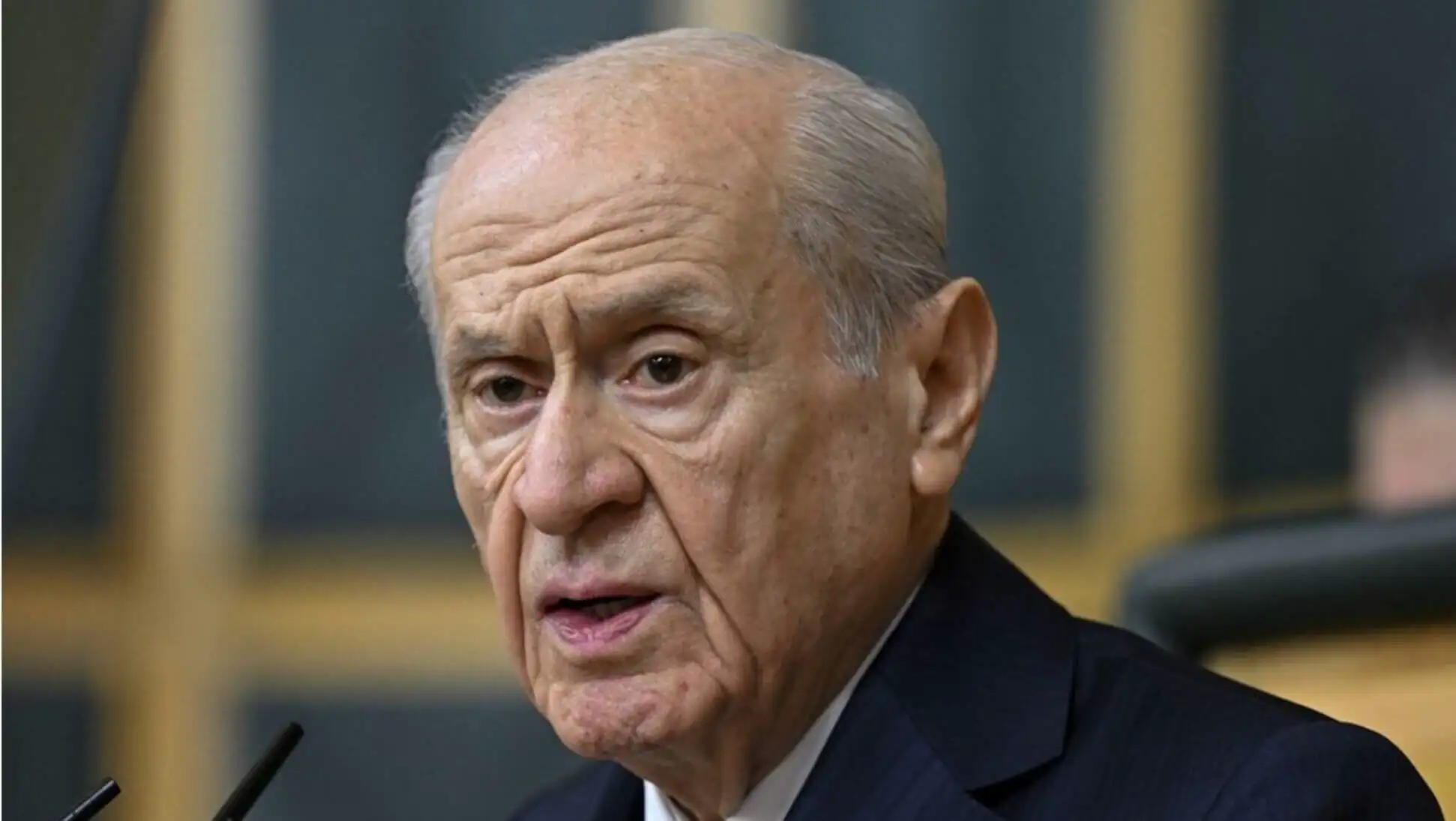 Devlet Bahçeli delivering his message on July 15.