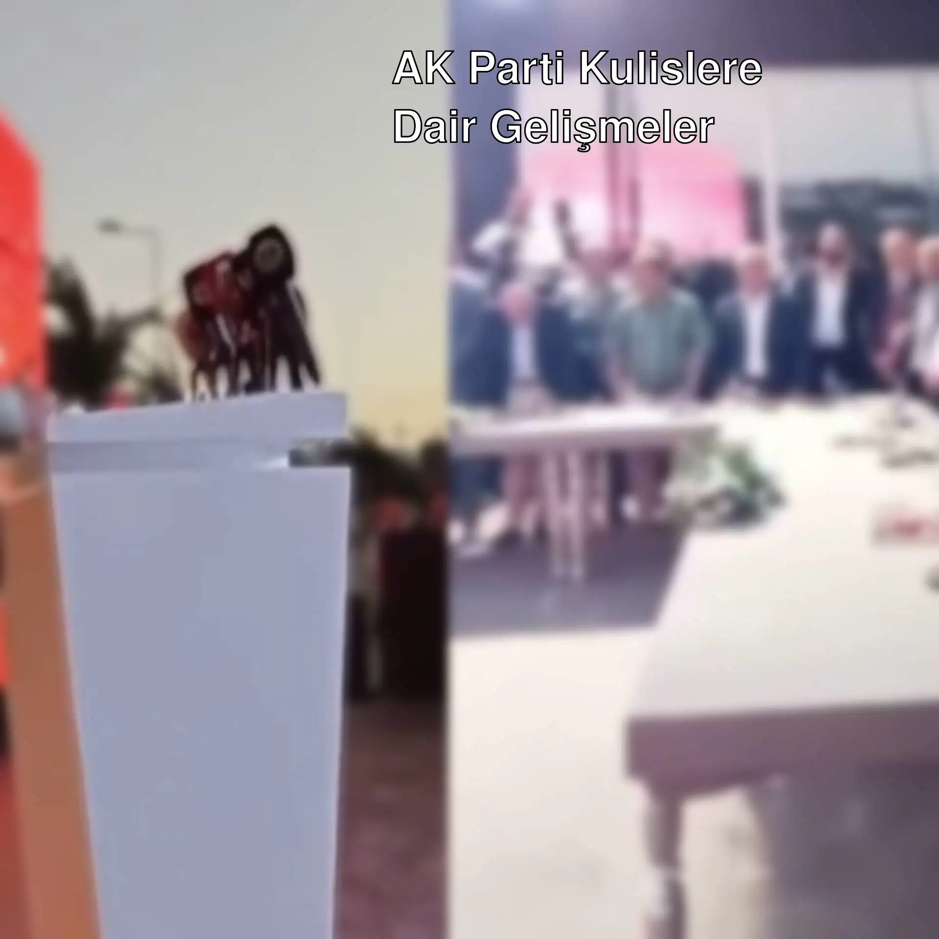 AKP'li vekil Murat Cahit Cıngı basın toplantısında konuşuyor. AKP'li vekil Murat Cahit Cıngı basın toplantısında konuşuyor.