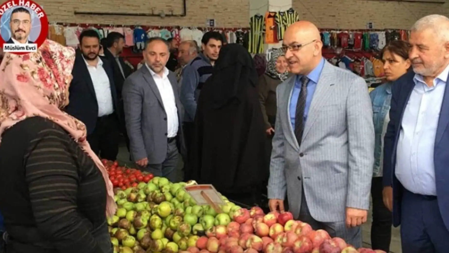 AKP Deputy Murat Cahit Cıngı was shocked by the prices in the market. AKP Deputy Murat Cahit Cıngı was shocked by the prices in the market.