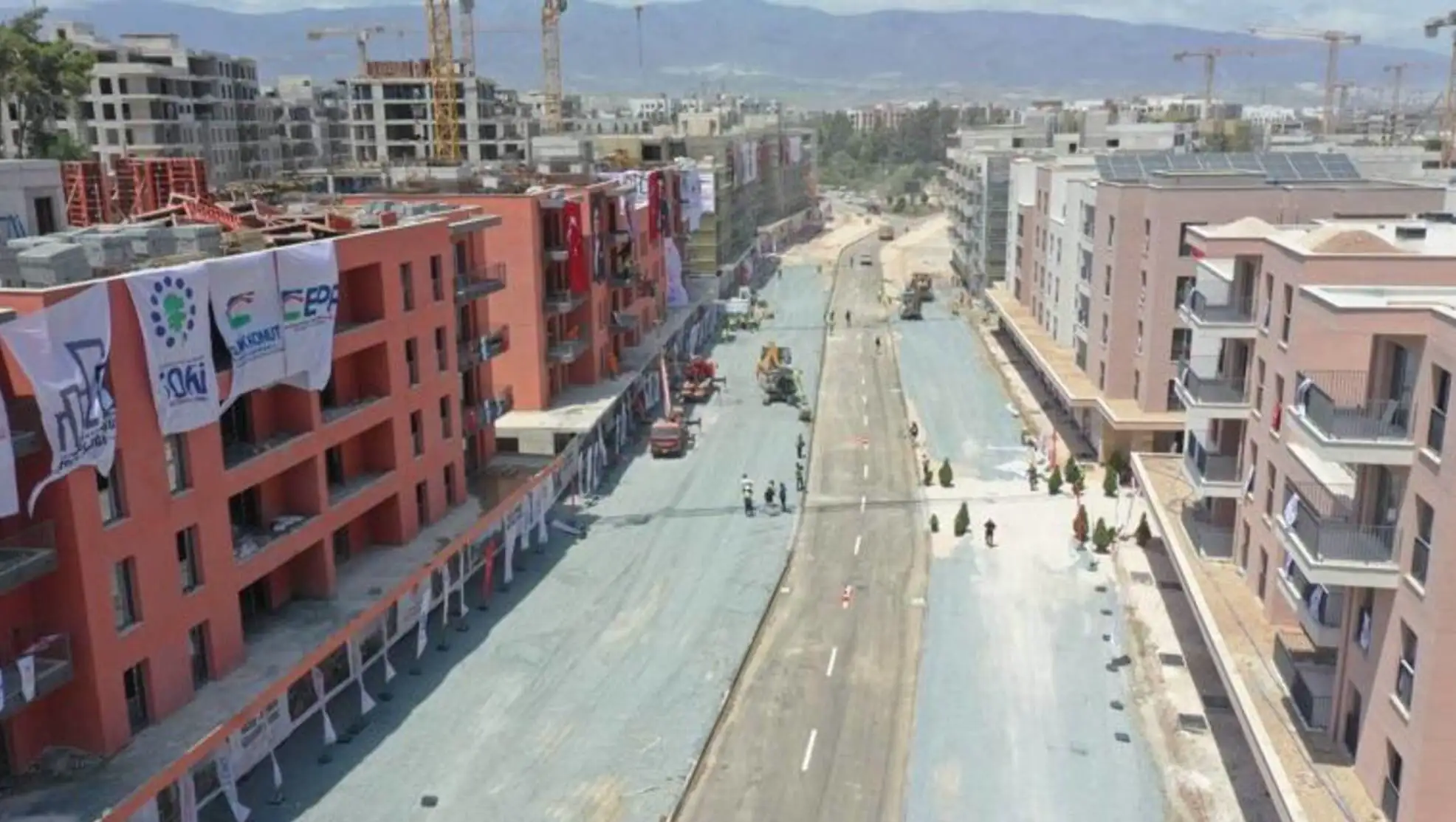 Housing built in Hatay and statements by Minister Kurum.