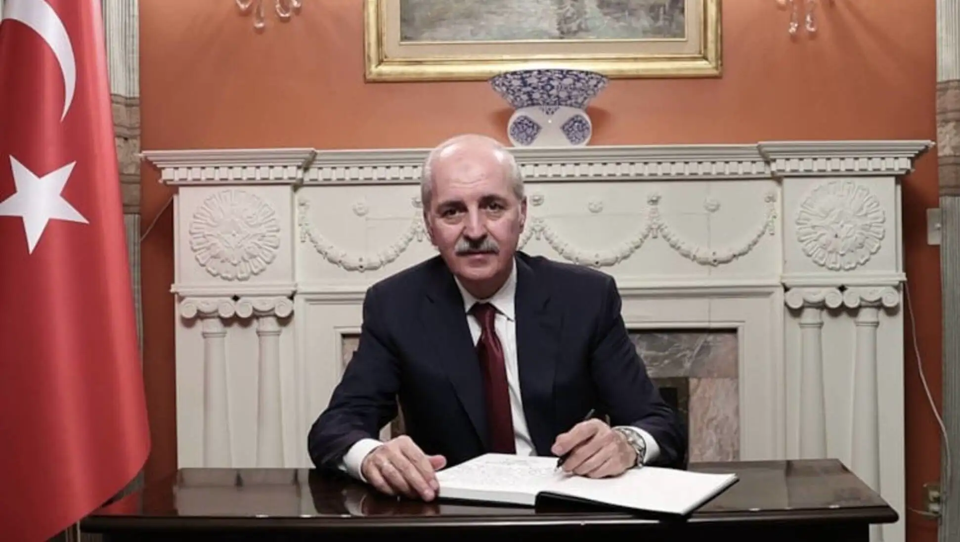 A meeting in Devlet Bahçeli's office. A meeting in Devlet Bahçeli's office.