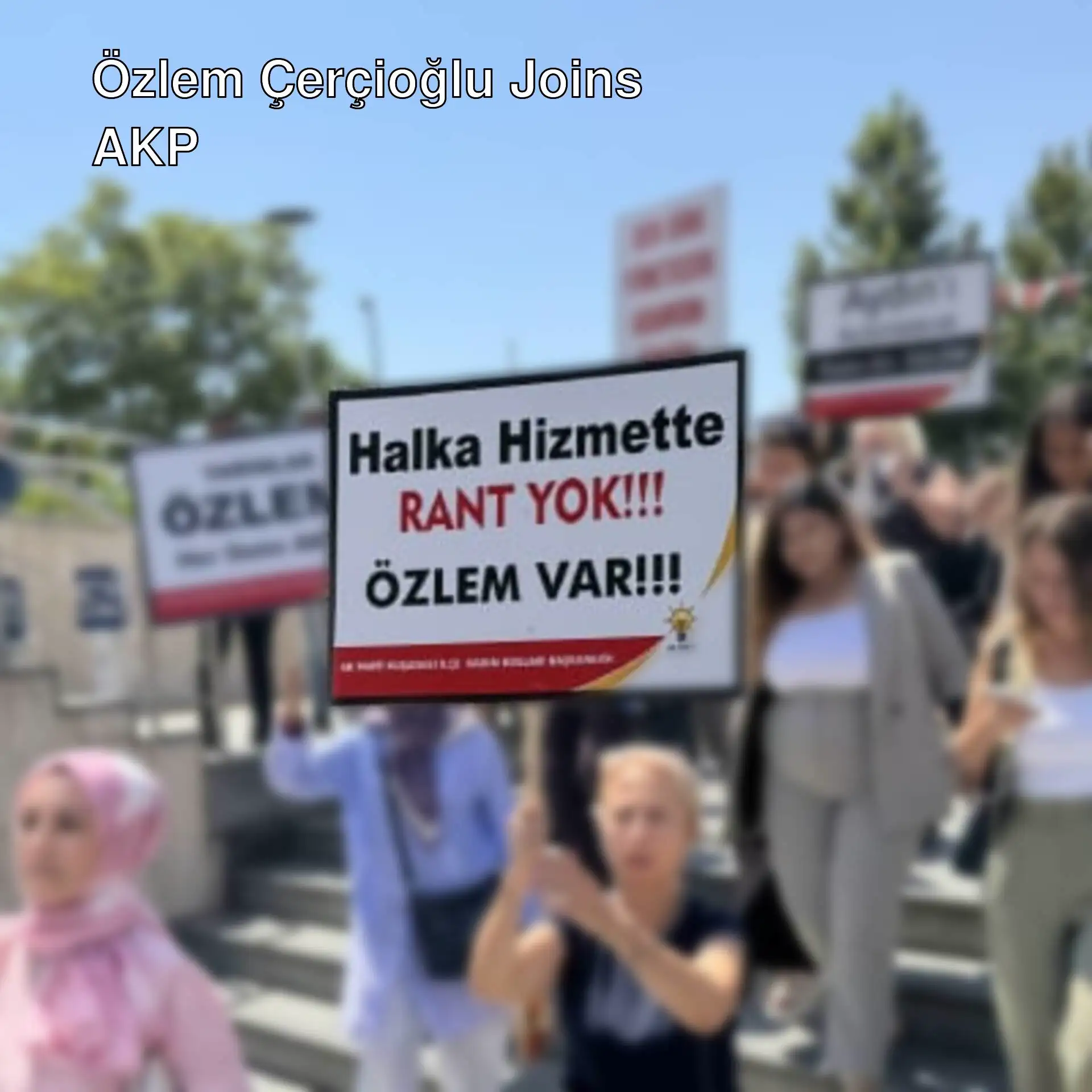 AKP officials visited Özlem Çerçioğlu in Aydın. AKP officials visited Özlem Çerçioğlu in Aydın.