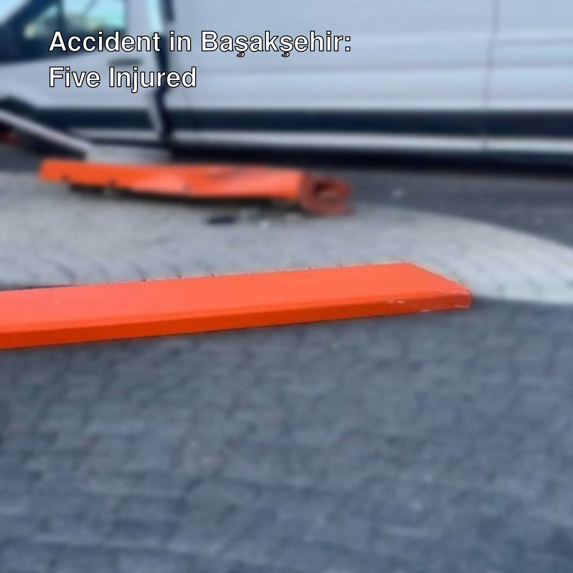 An object on the ground after an accident in Başakşehir. An object on the ground after an accident in Başakşehir.