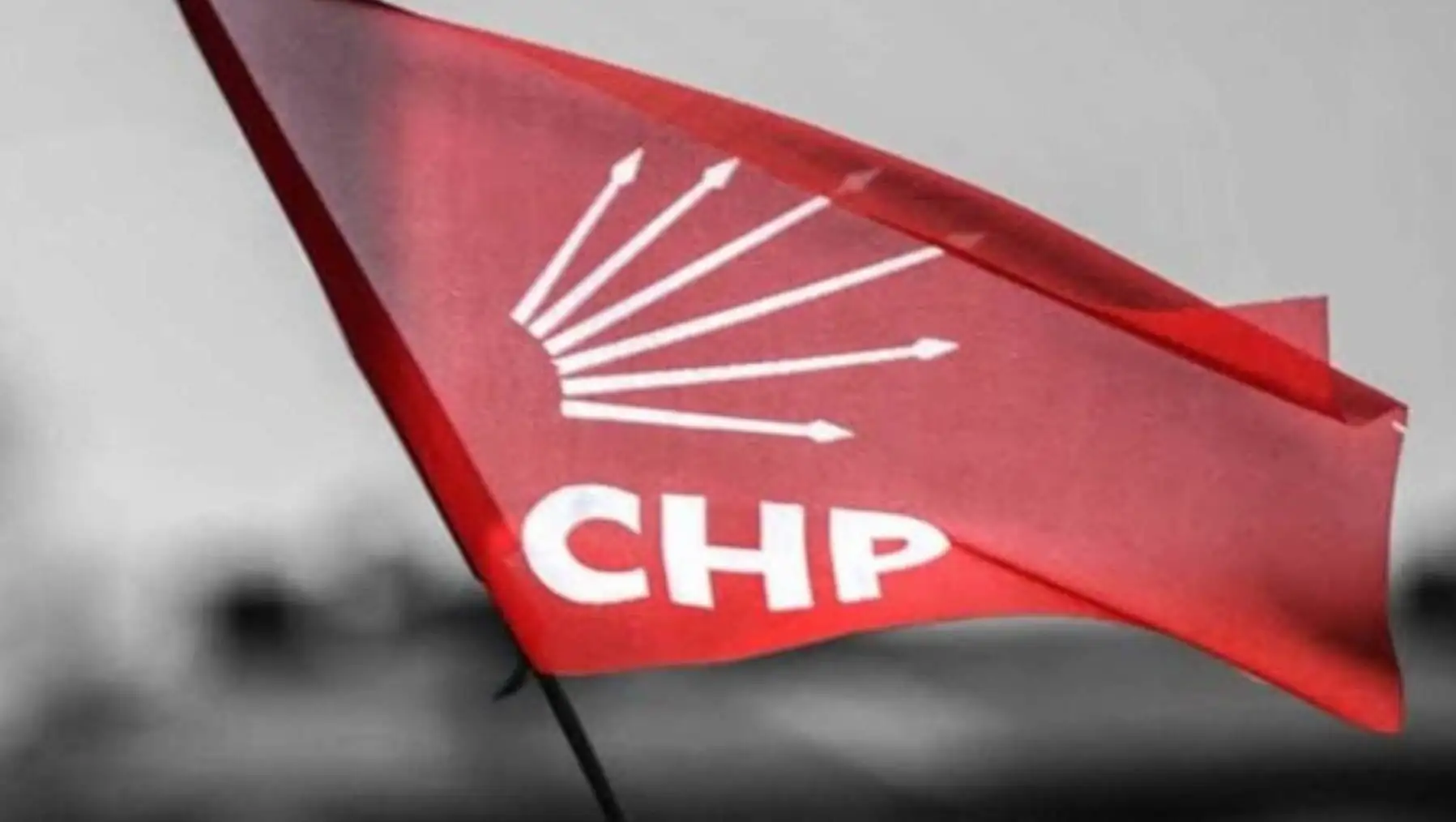 CHP'den gelen istifa haberi ile ilgili bir görsel. CHP'den gelen istifa haberi ile ilgili bir görsel.