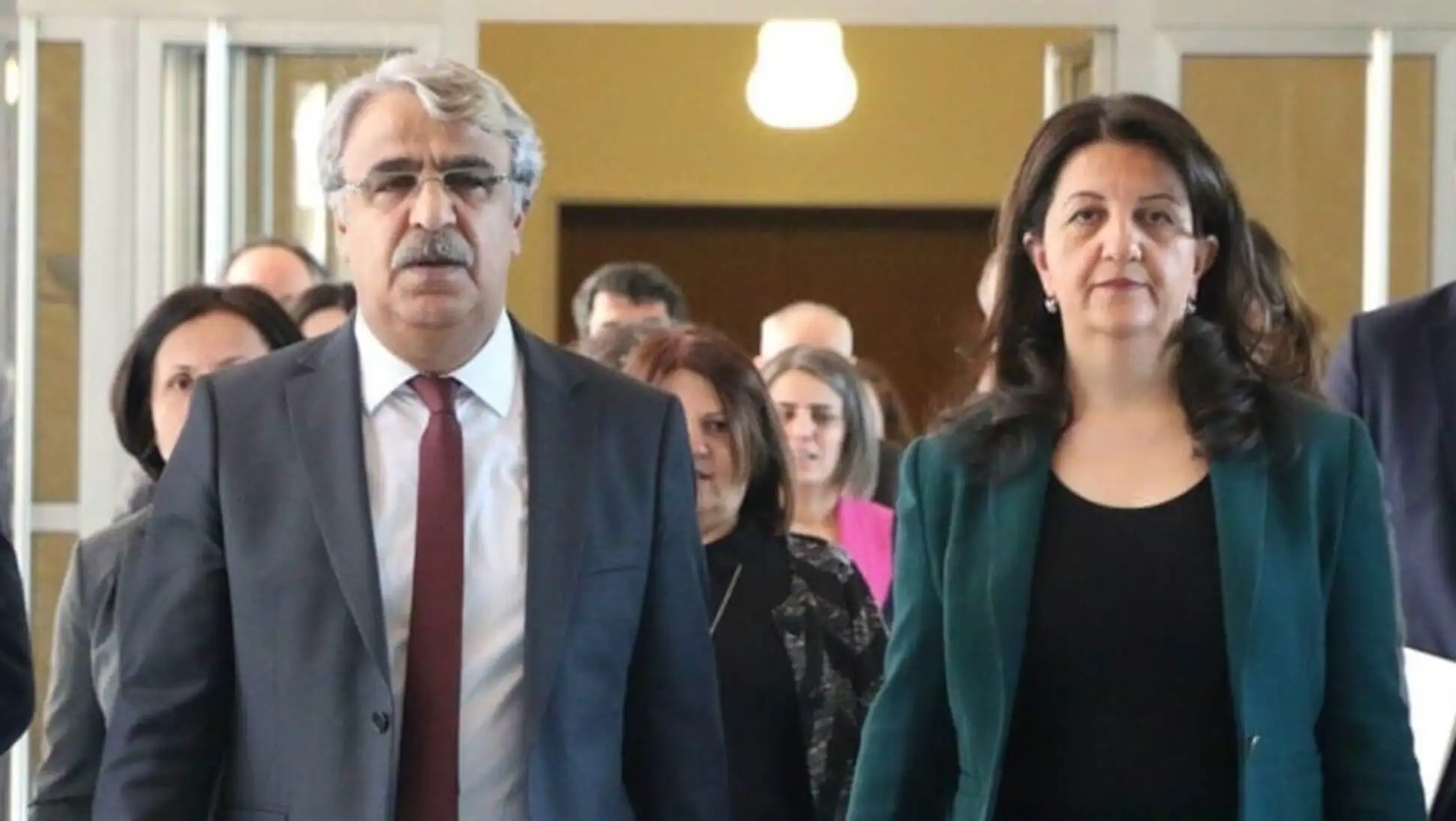 DEM Party delegation meets with CHP leader Özgür Özel.