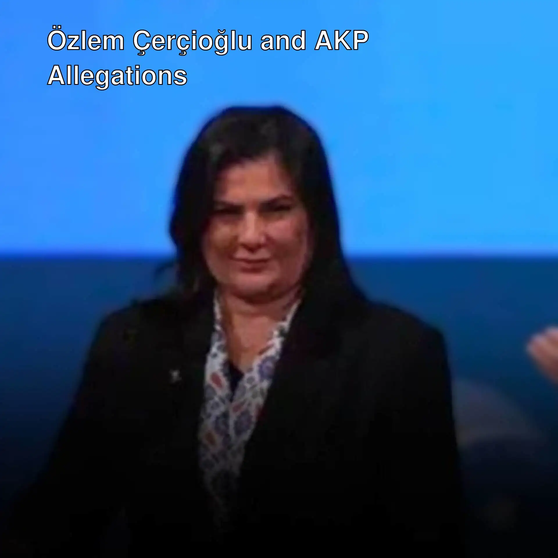Özlem Çerçioğlu speaking at a press conference regarding her transition to AKP.