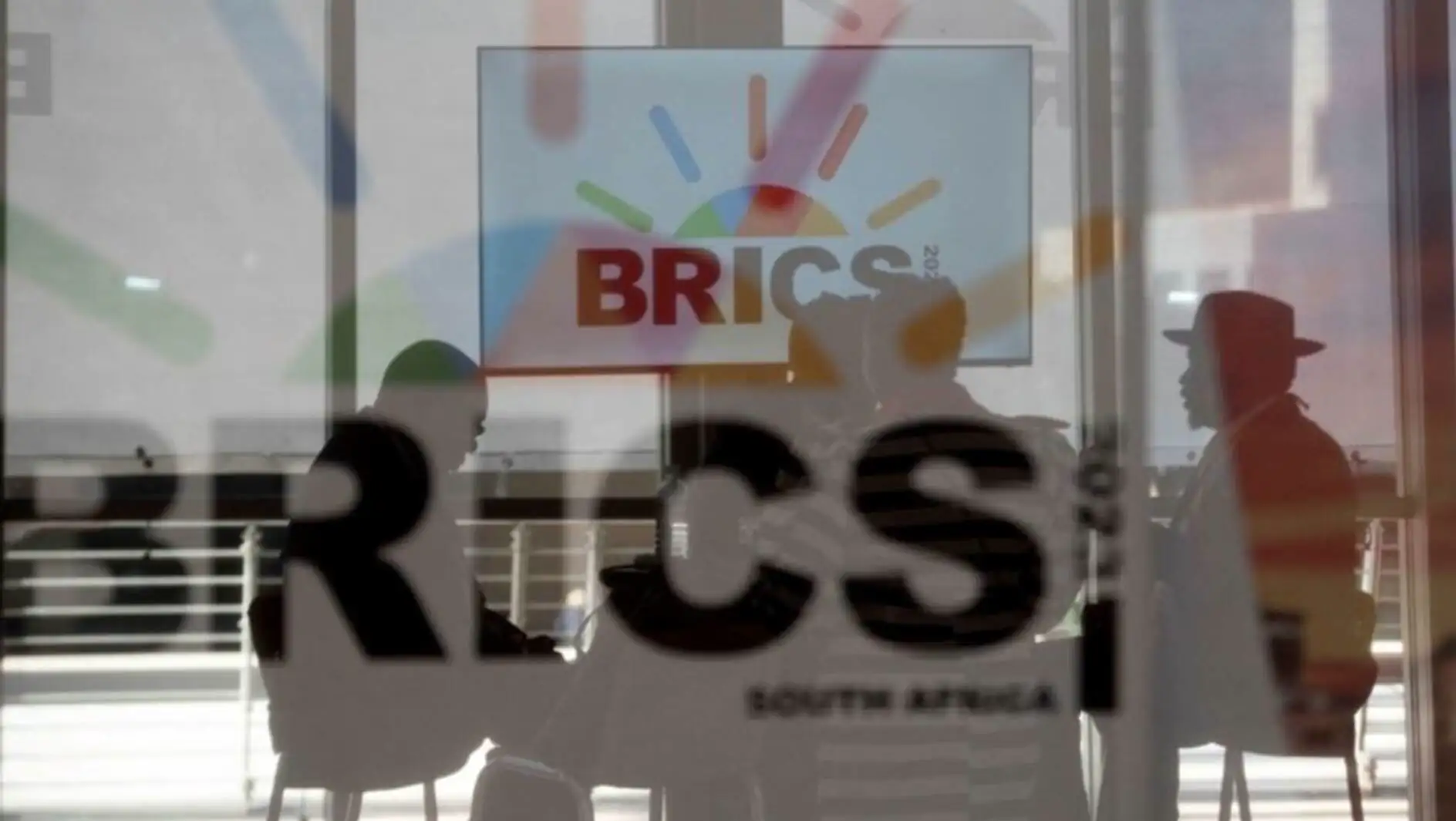 BRICS toplantısında bakanlar bir araya geldi. BRICS toplantısında bakanlar bir araya geldi.