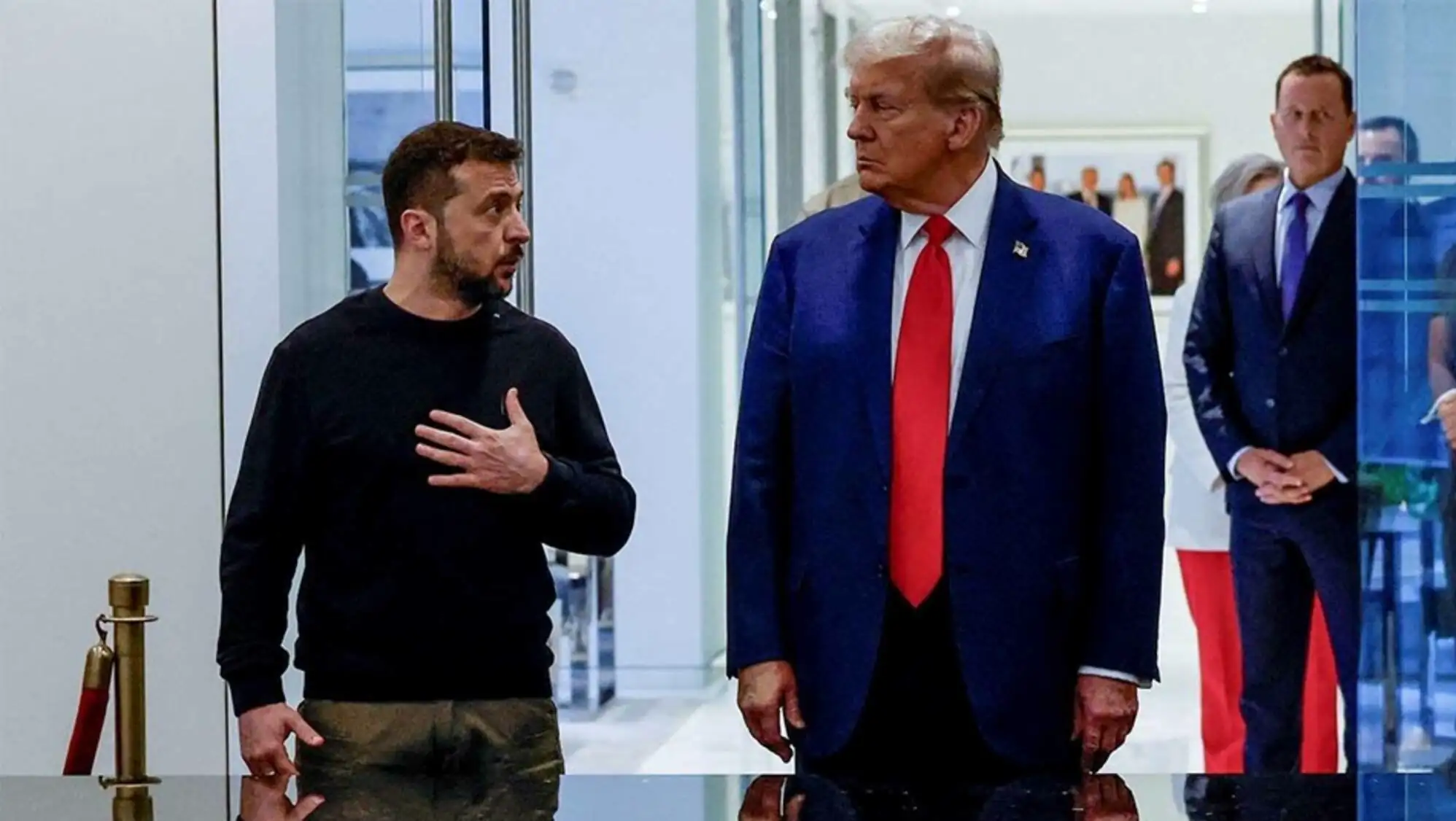 Trump'ın basın toplantısında Zelenski'ye yönelik sert eleştirileri. Trump'ın basın toplantısında Zelenski'ye yönelik sert eleştirileri.