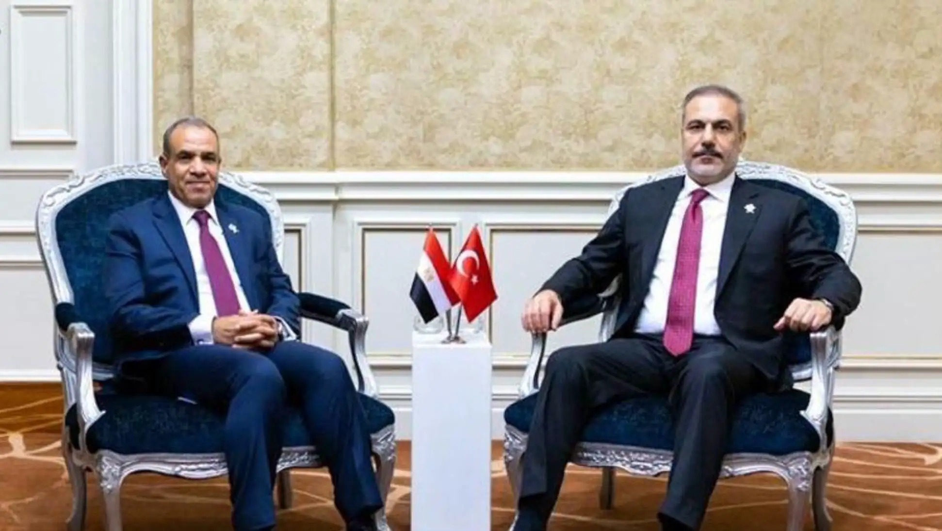 Foreign Minister Hakan Fidan is conducting important meetings in Qatar. Foreign Minister Hakan Fidan is conducting important meetings in Qatar.