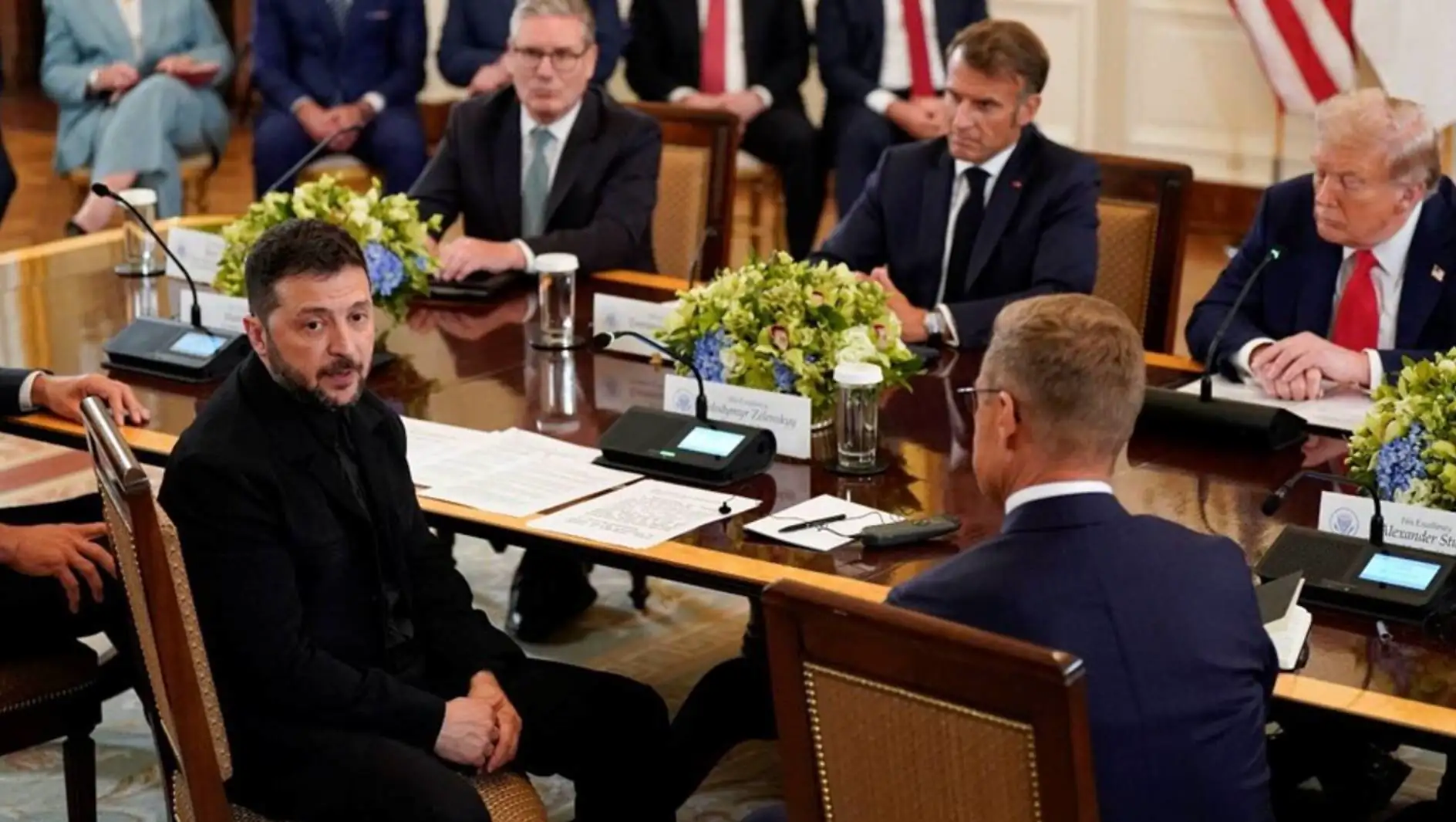 Trump and Zelenskiy held an important meeting. Trump and Zelenskiy held an important meeting.
