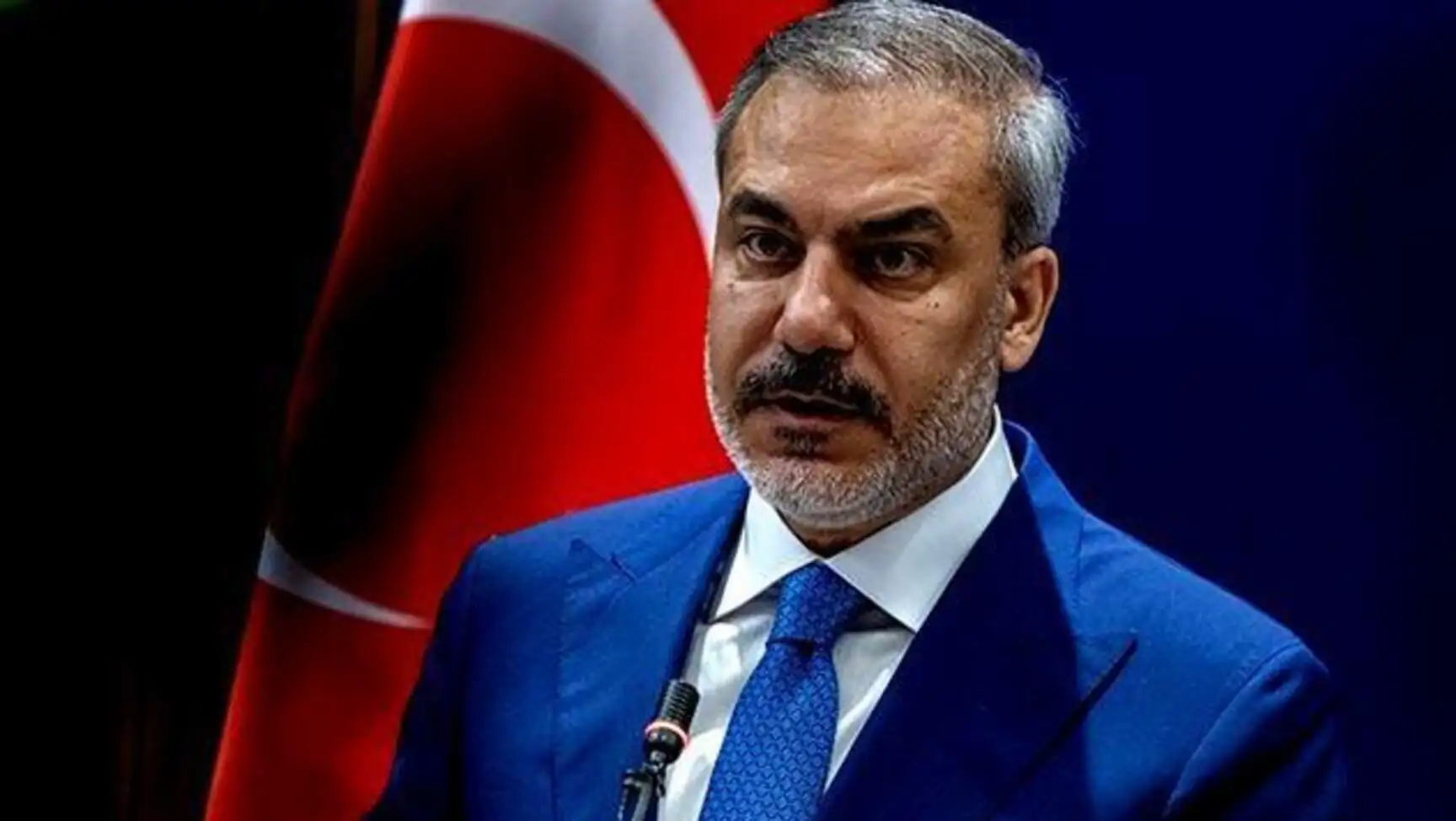 Hakan Fidan, resmi bir toplantıda.