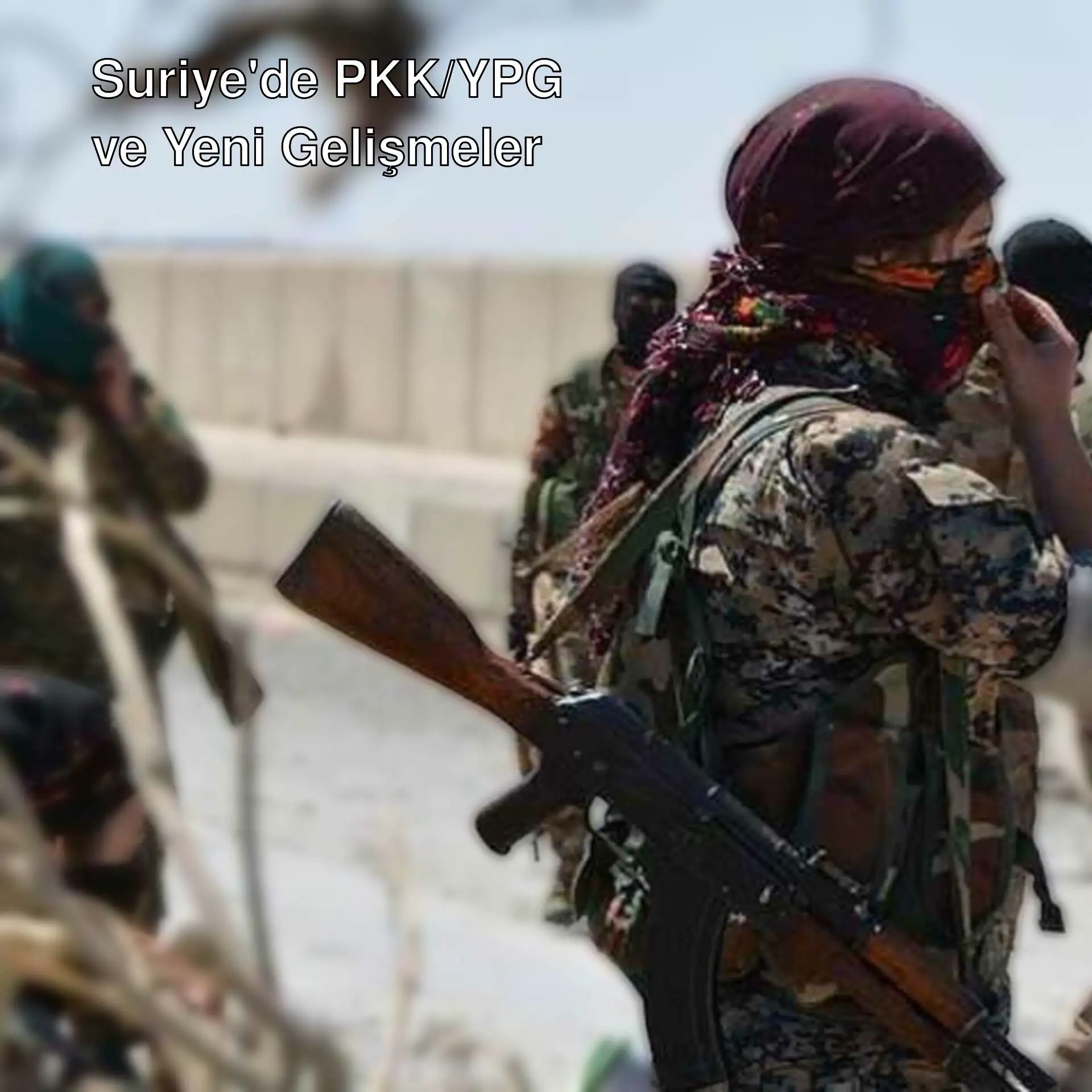 Askeri üniformalı bir grup insan. Askeri üniformalı bir grup insan.