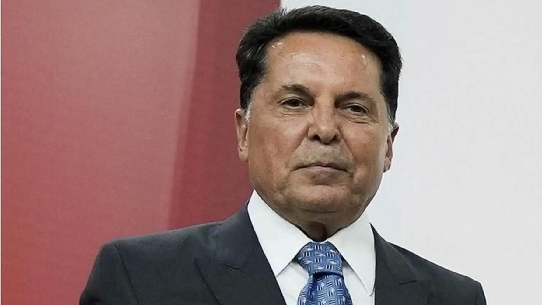 Ahmet Özer, mahkemede. Ahmet Özer, mahkemede.