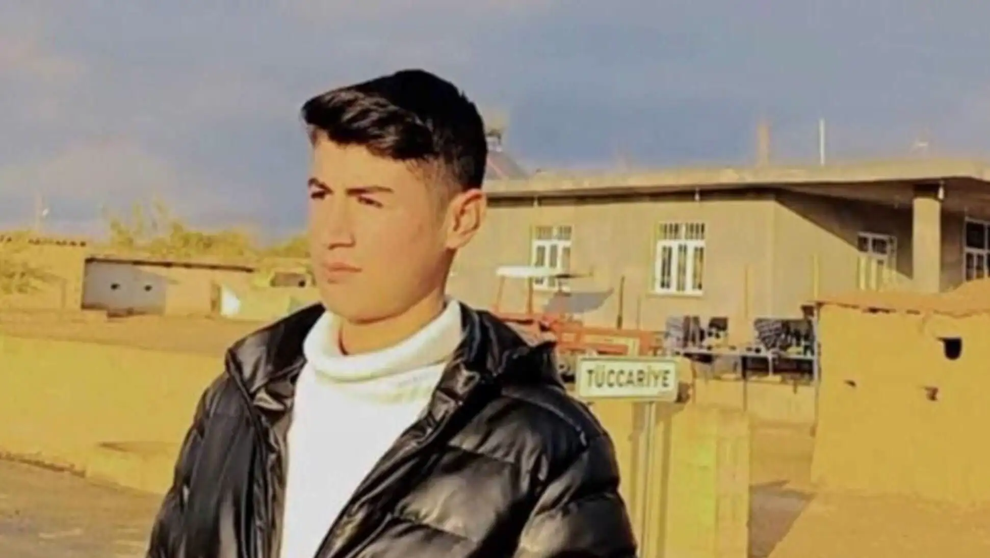 Ümit Özdağ, orman yangınları ve toplumsal dayanışma üzerine konuşuyor. Ümit Özdağ, orman yangınları ve toplumsal dayanışma üzerine konuşuyor.