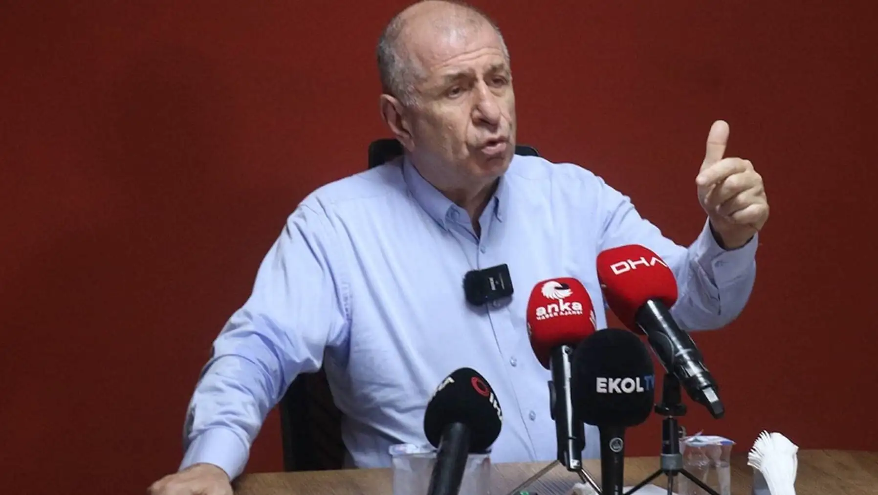 Ümit Özdağ speaking at a press conference. Ümit Özdağ speaking at a press conference.
