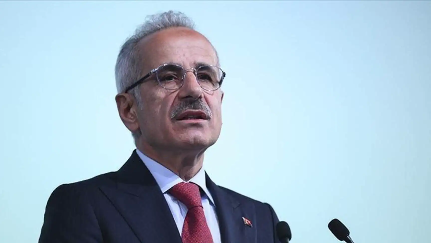 Transport Minister Uraloğlu announces air travel.