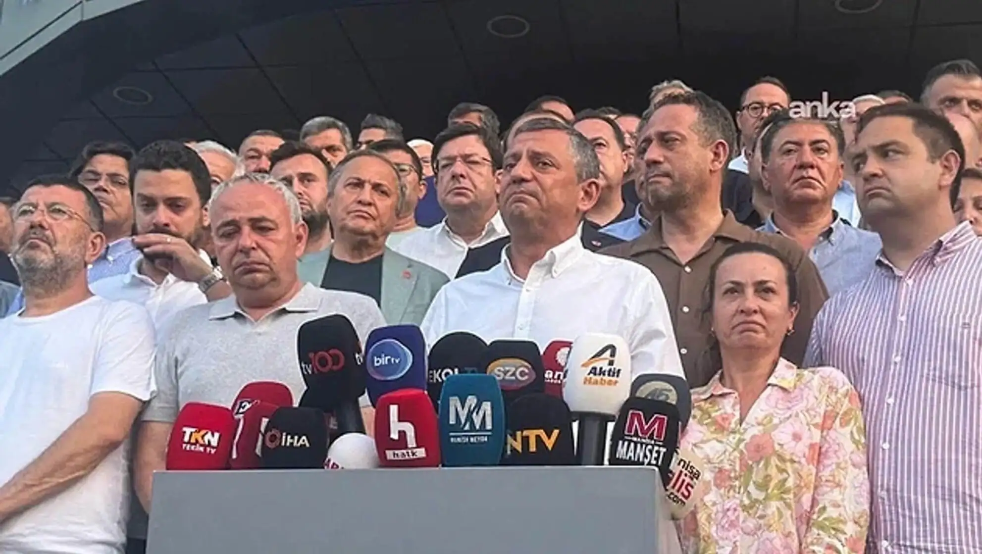 Emotional moments following Özgür Özel's statements. Emotional moments following Özgür Özel's statements.