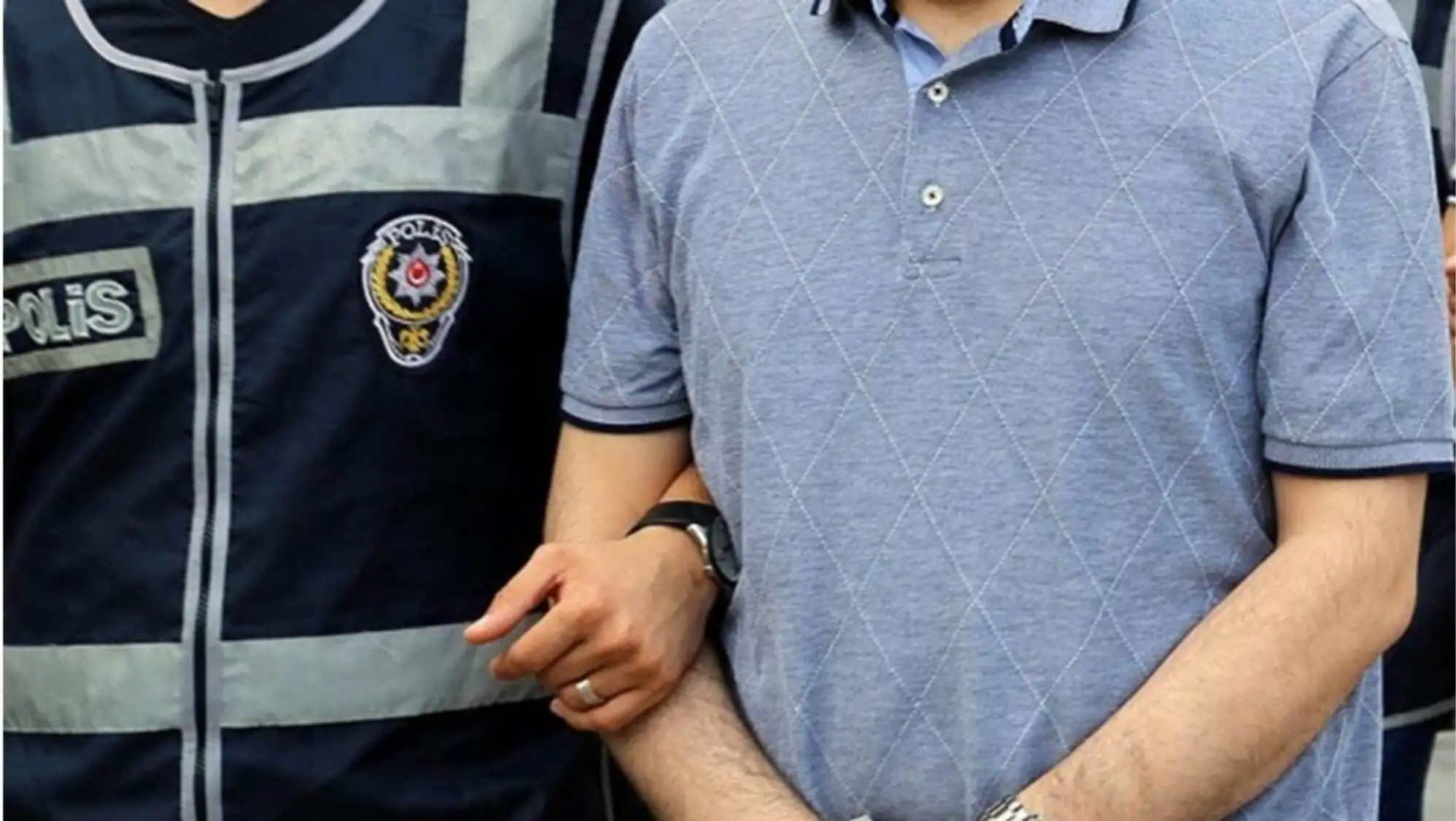 Avukat Mehmet Yıldırım, gözaltına alındı.