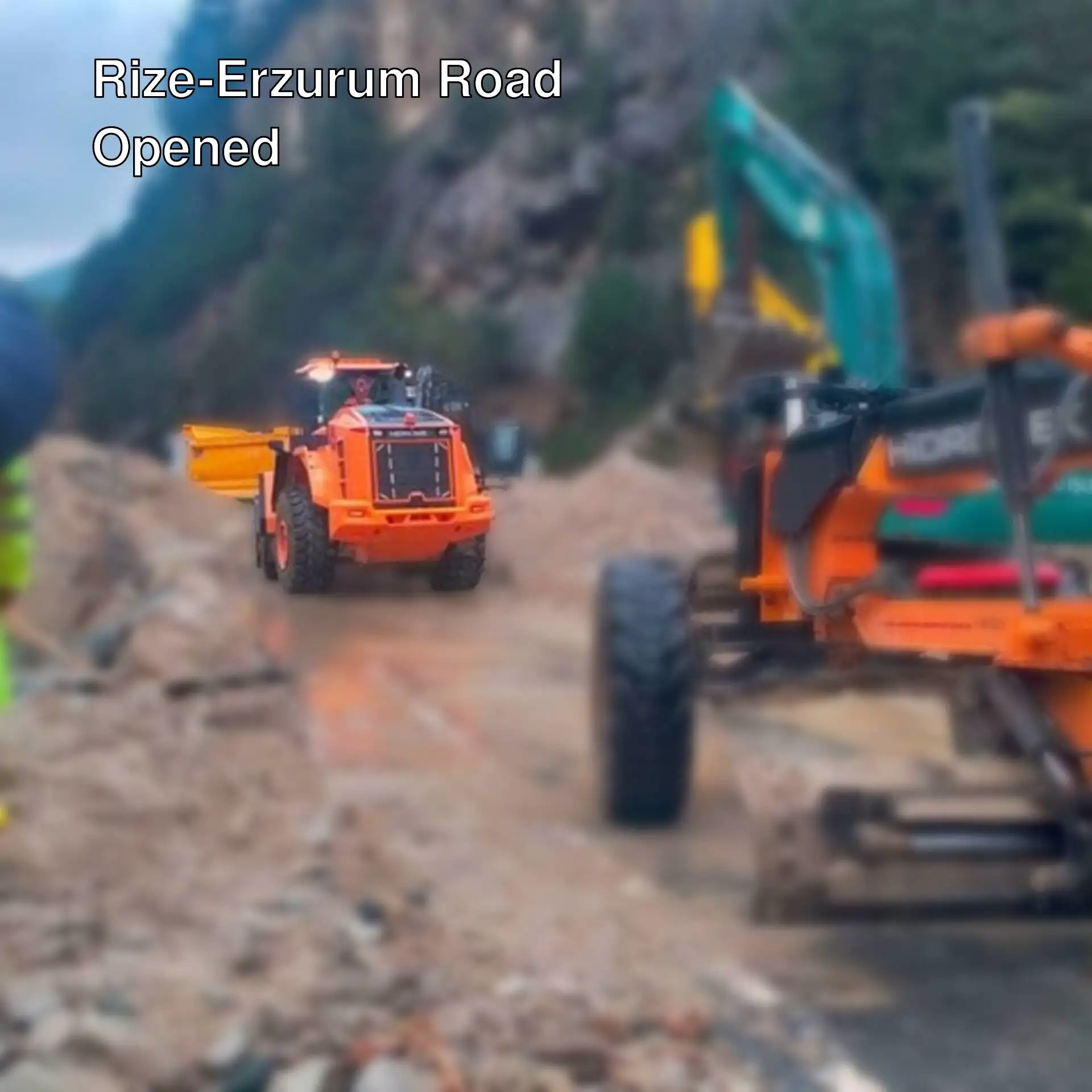 Road works in Ikizdere.
