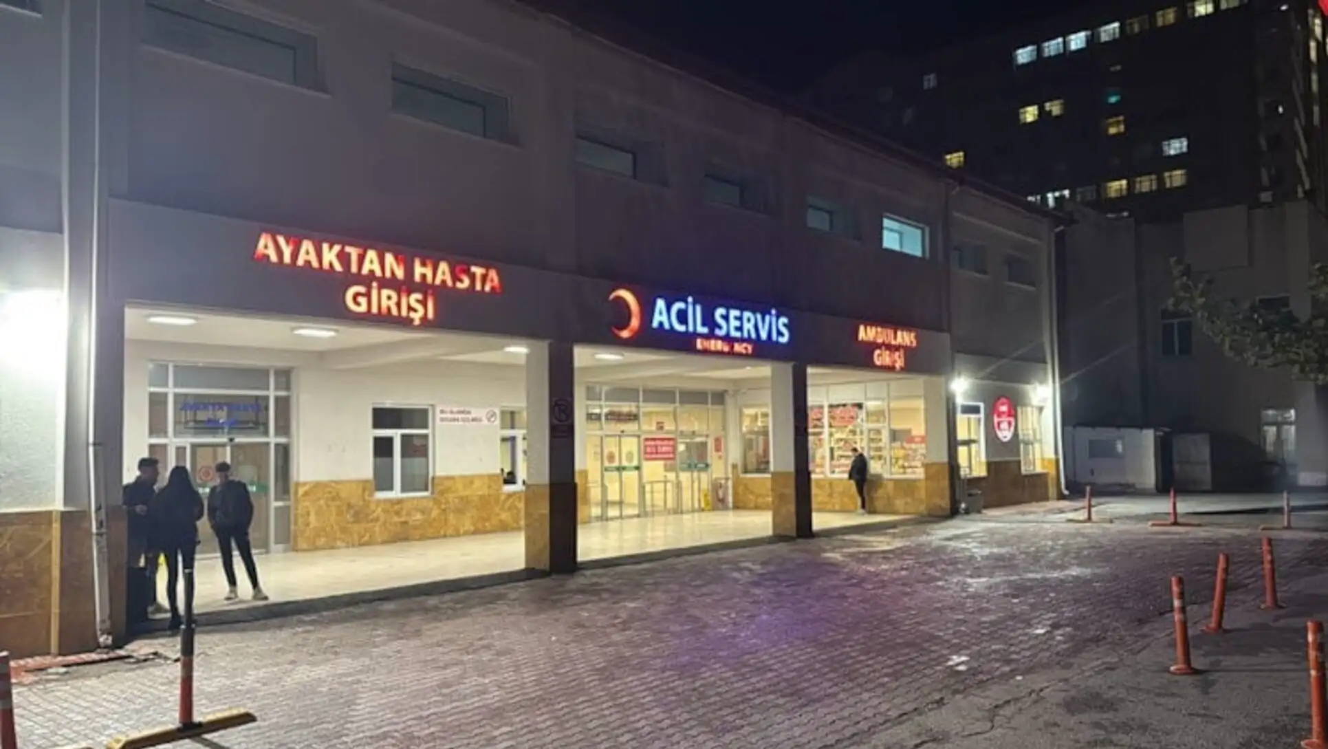 Food poisoning case at Sivas Cumhuriyet University.