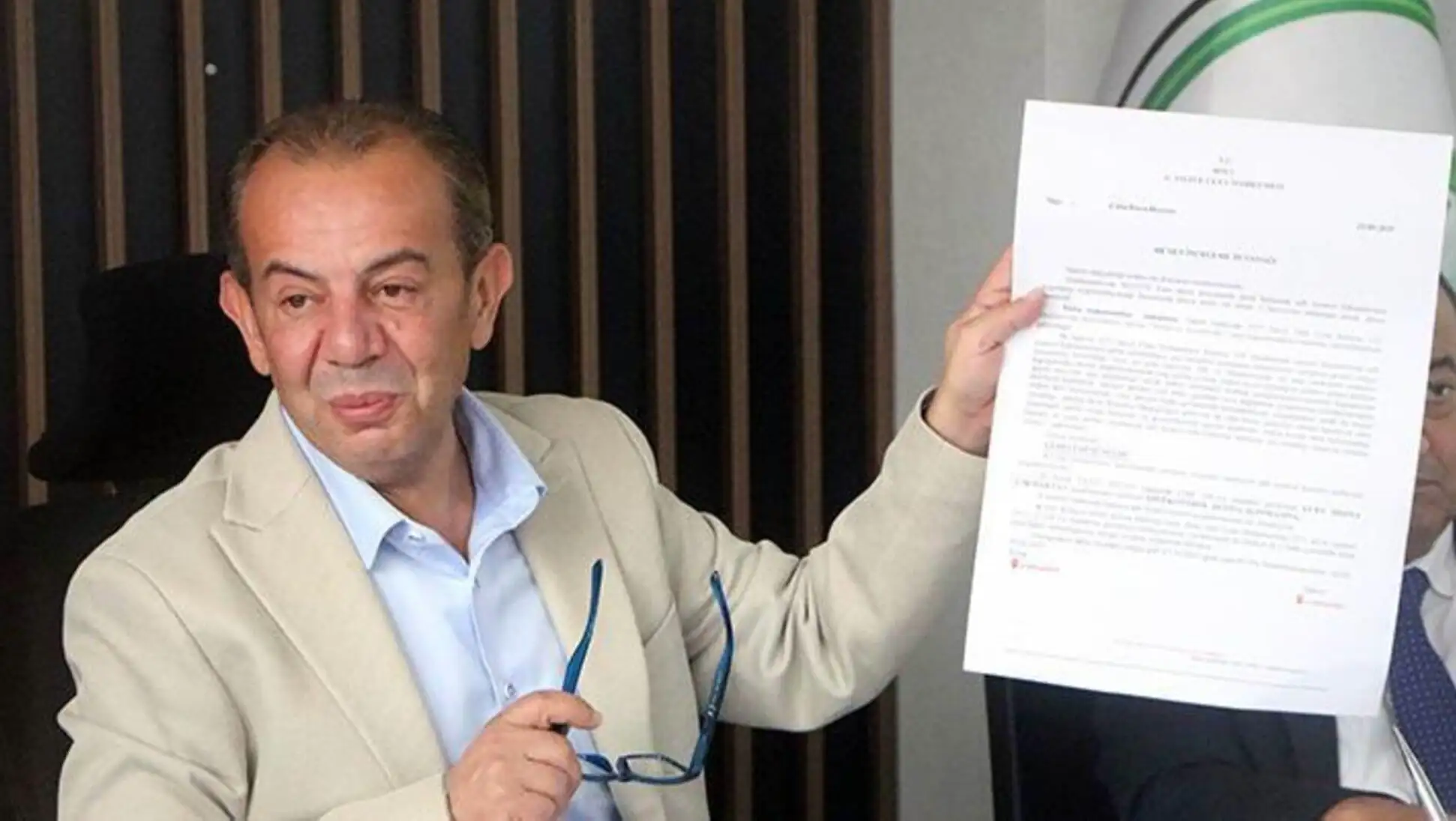 Tanju Özcan, Bolu'da sığınmacılara yönelik aldığı kararlarla gündemde.