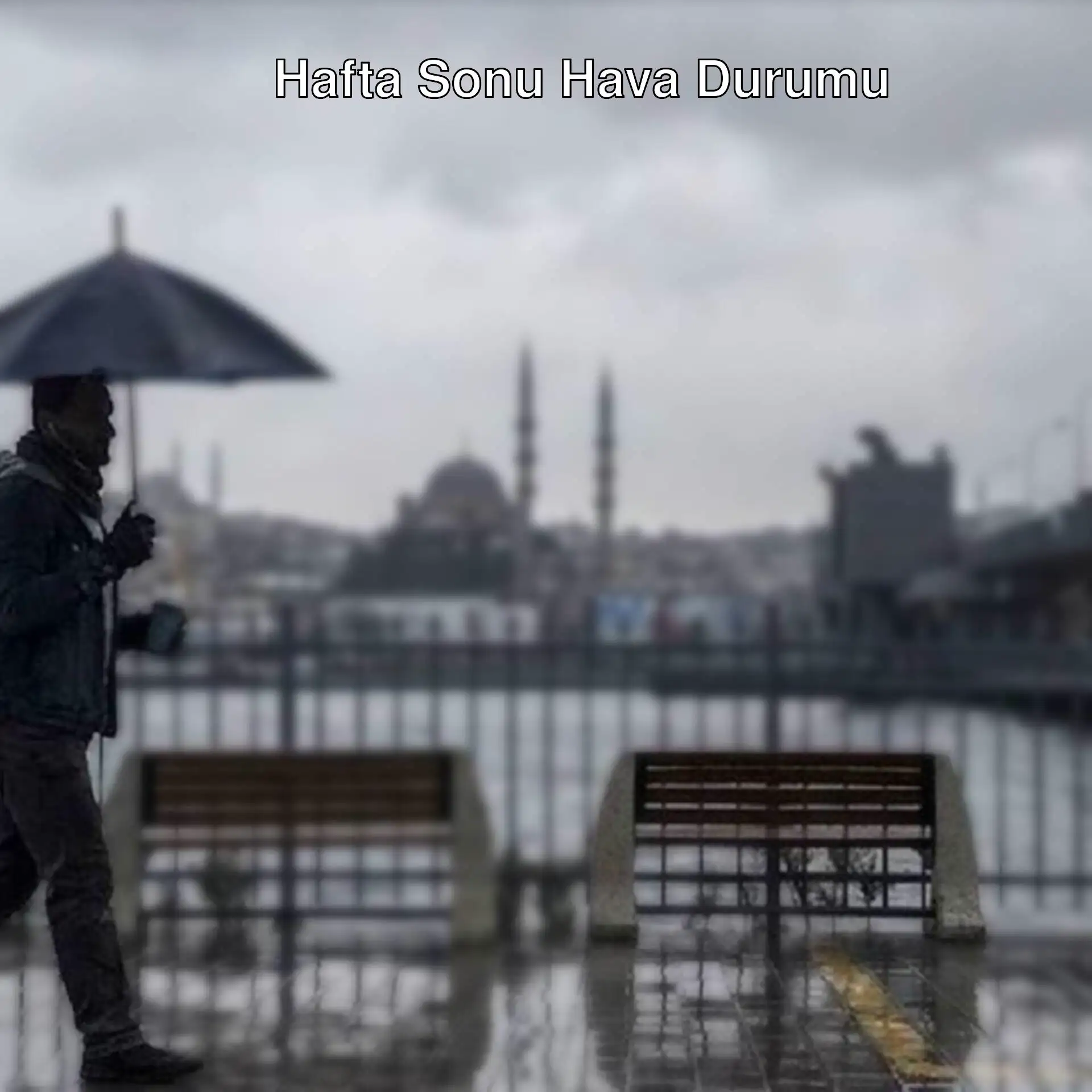 Bir adam şemsiye ile yürürken.