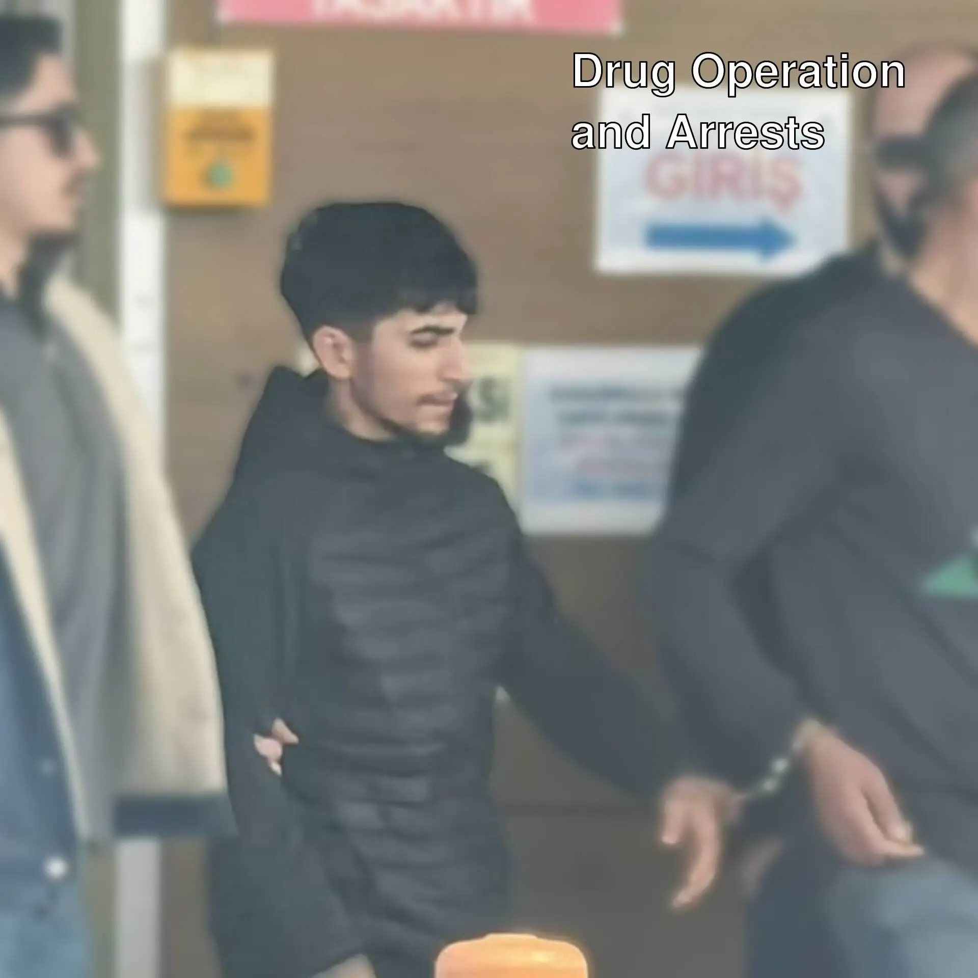 Individuals detained during a drug operation in Bursa.
