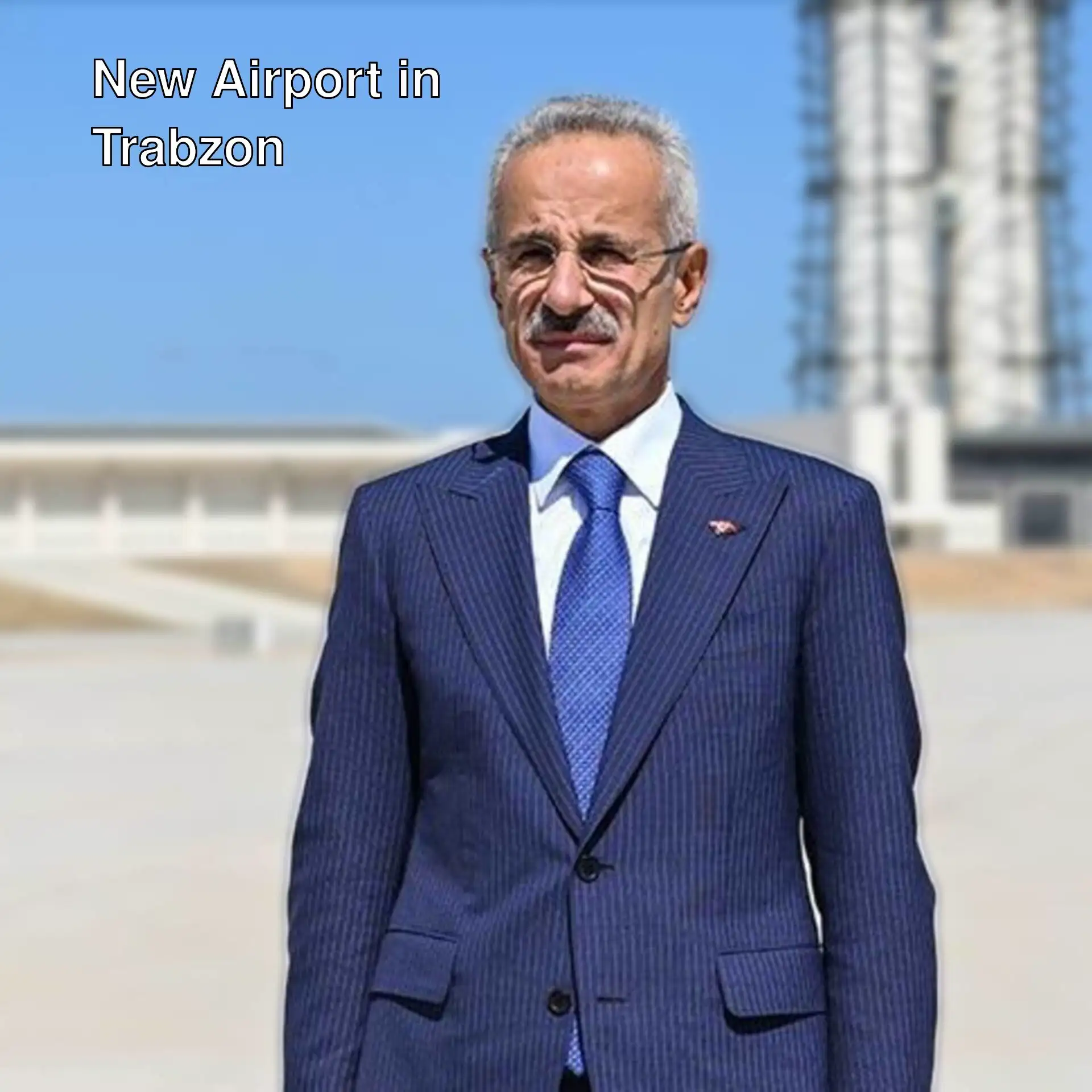 Minister Uraloğlu discusses the new airport project in Trabzon. Minister Uraloğlu discusses the new airport project in Trabzon.