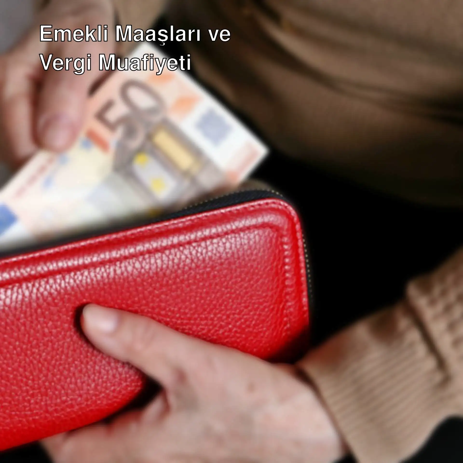 Bir kişinin cüzdanına para koyması. Bir kişinin cüzdanına para koyması.