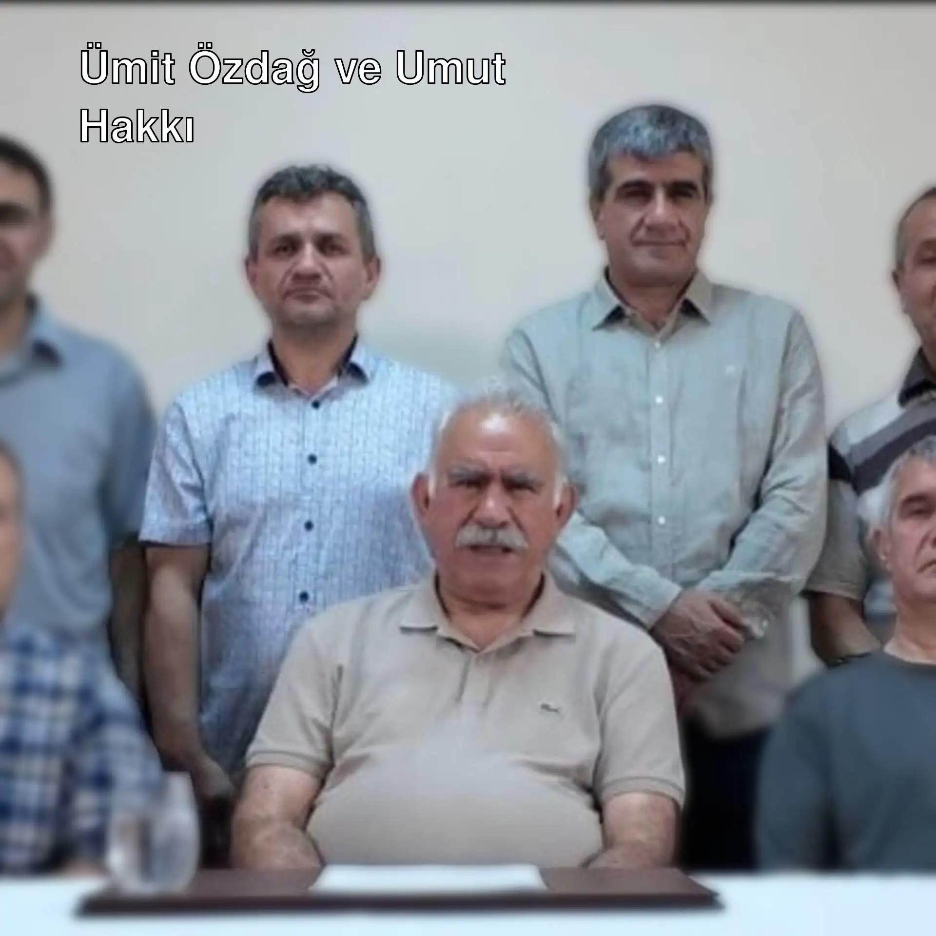 Abdullah Öcalan ile ilgili bir grup fotoğrafı. Abdullah Öcalan ile ilgili bir grup fotoğrafı.