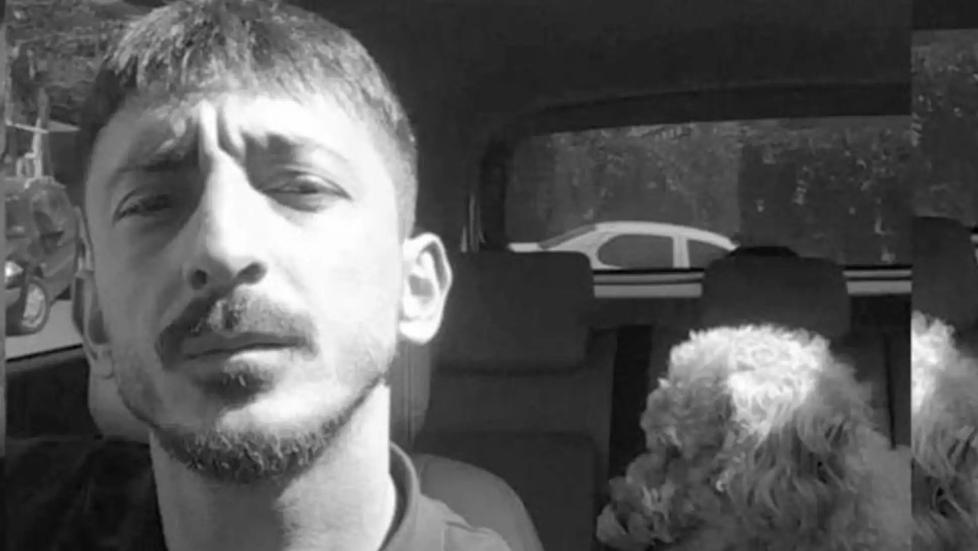 Ahmet Emin Yavuk'un cenaze töreninden bir görüntü. Ahmet Emin Yavuk'un cenaze töreninden bir görüntü.