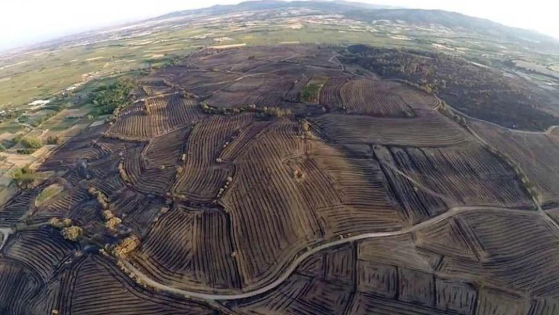 Aerial view of the fire area. Aerial view of the fire area.