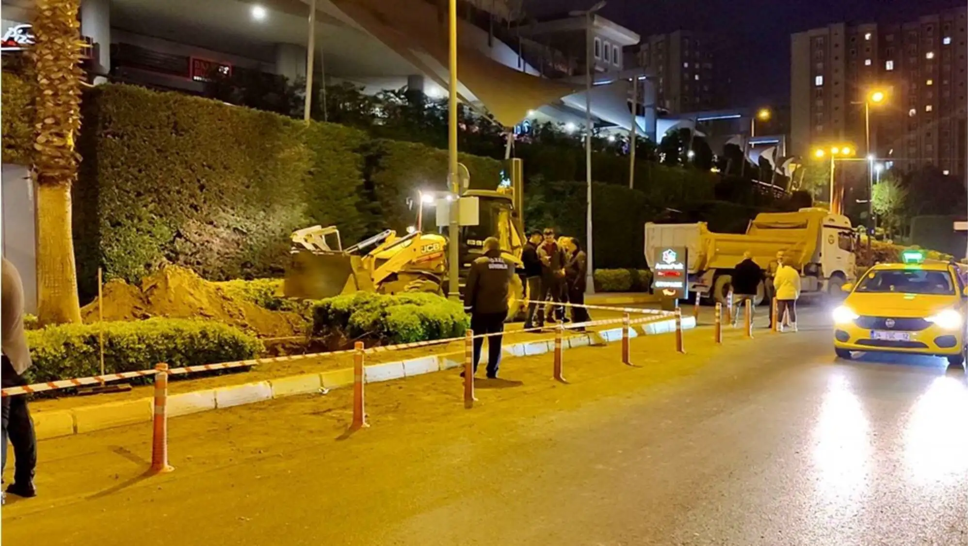 A group of people standing on the road after the natural gas explosion in Izmir. A group of people standing on the road after the natural gas explosion in Izmir.