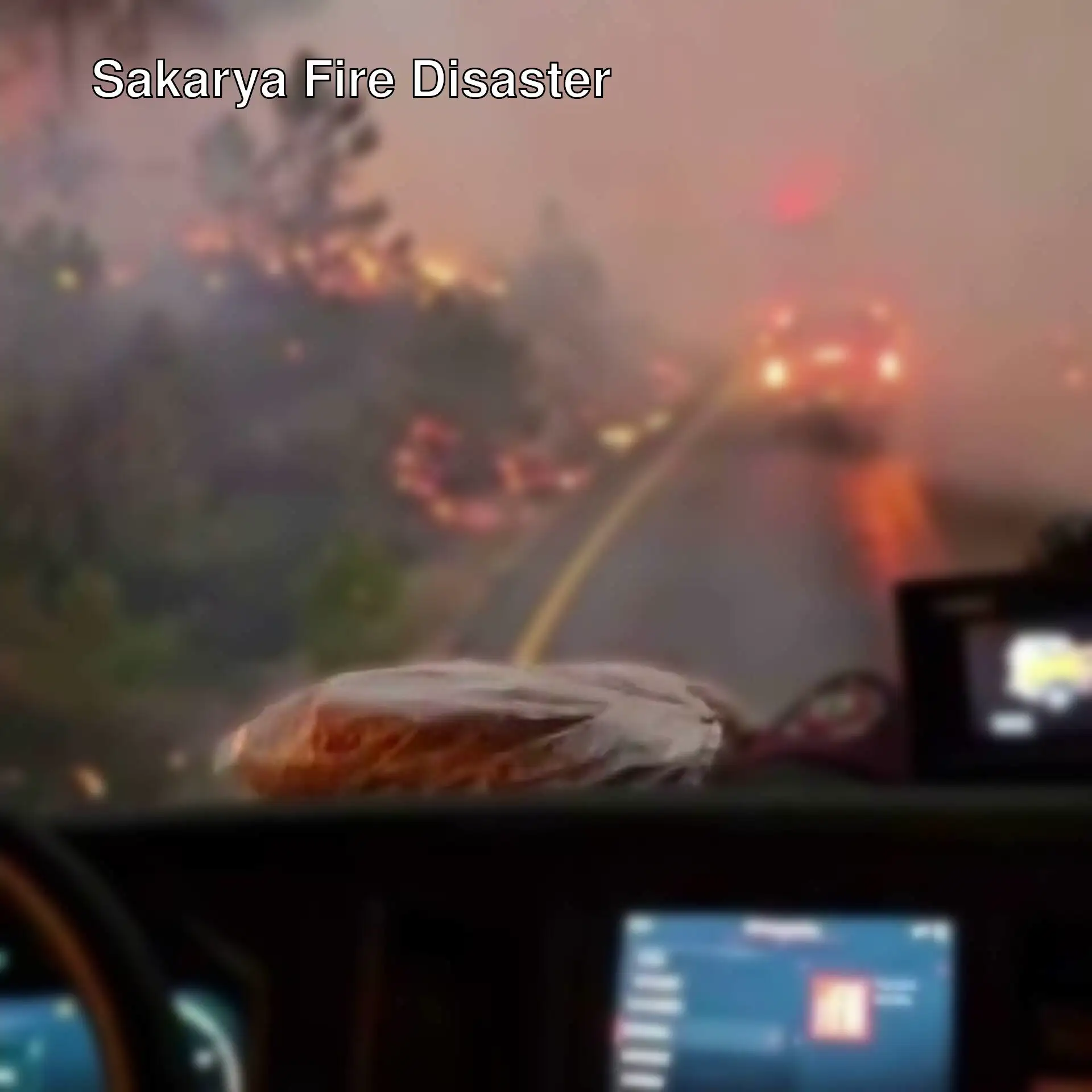 A vehicle during the fire disaster in Sakarya. A vehicle during the fire disaster in Sakarya.