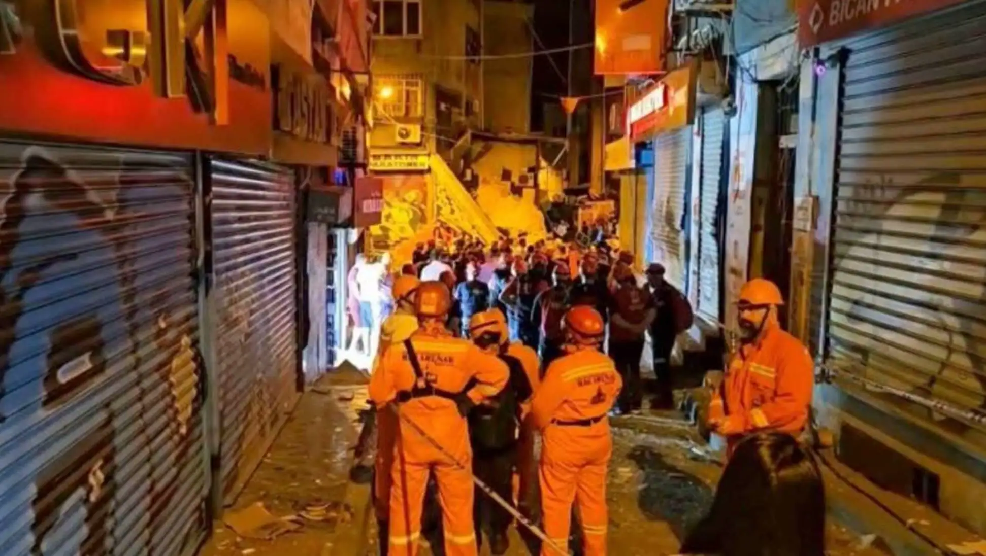 Emergency teams arriving at the explosion site.
