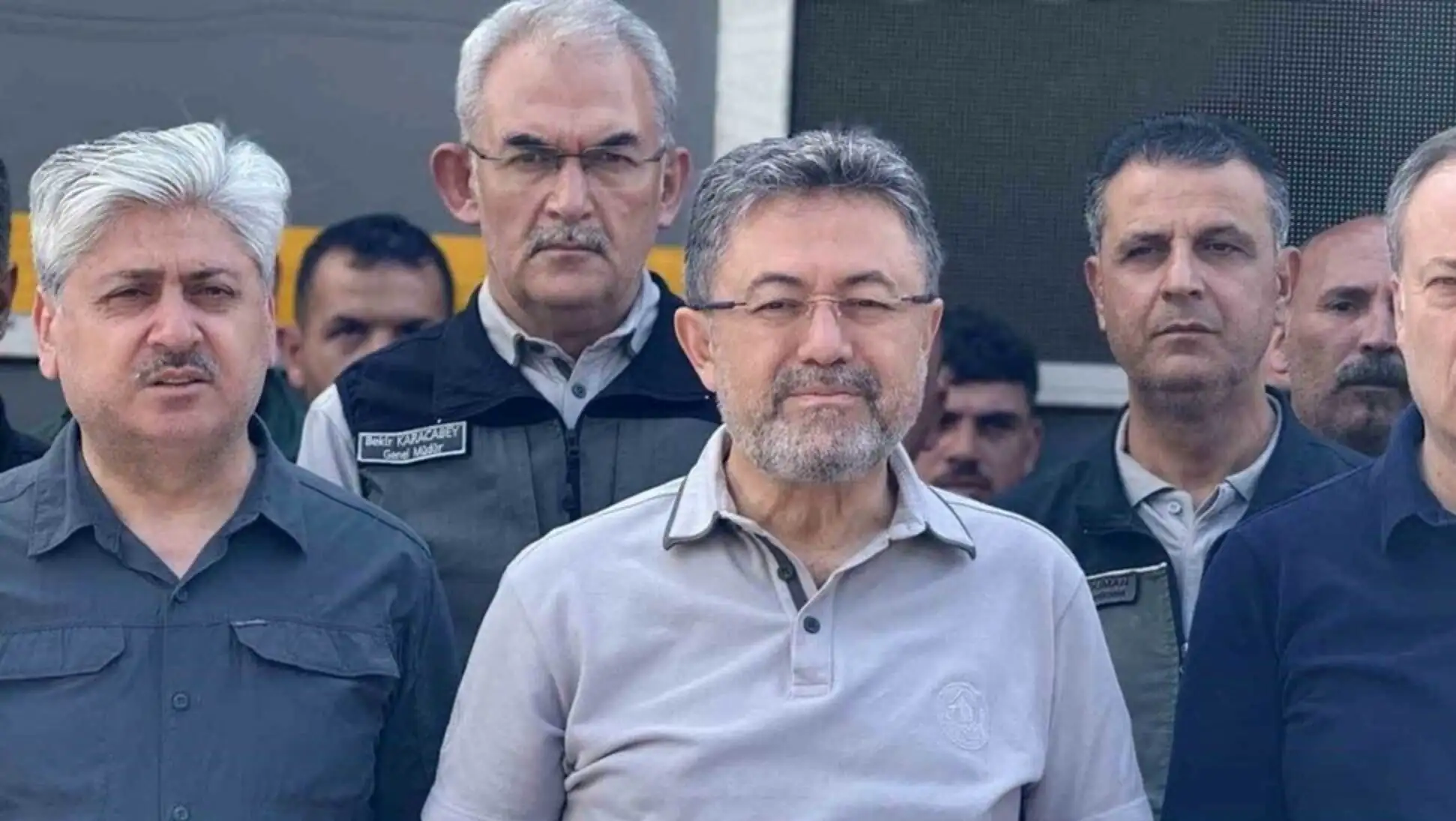 Yangın bölgesinde alevlerin yükseldiği anlar. Yangın bölgesinde alevlerin yükseldiği anlar.