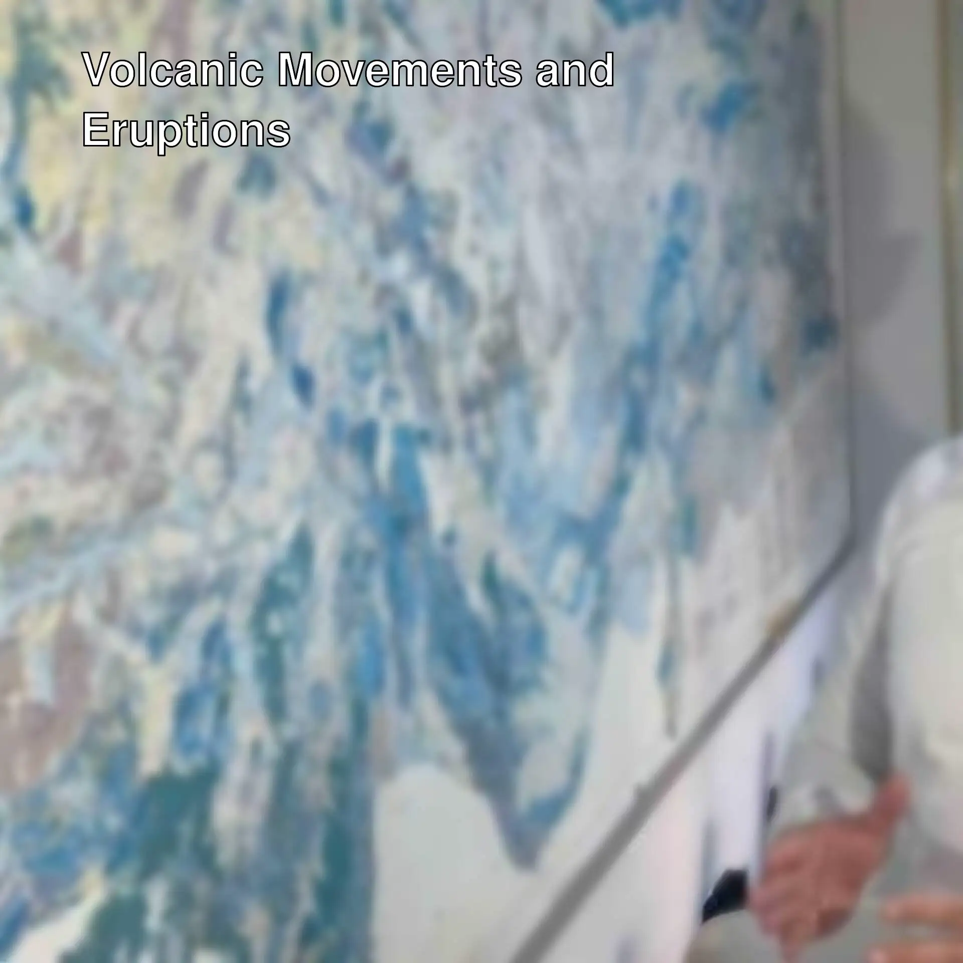 Mustafa Karancı, President of the Chamber of Geological Engineers, provides information about fault lines.