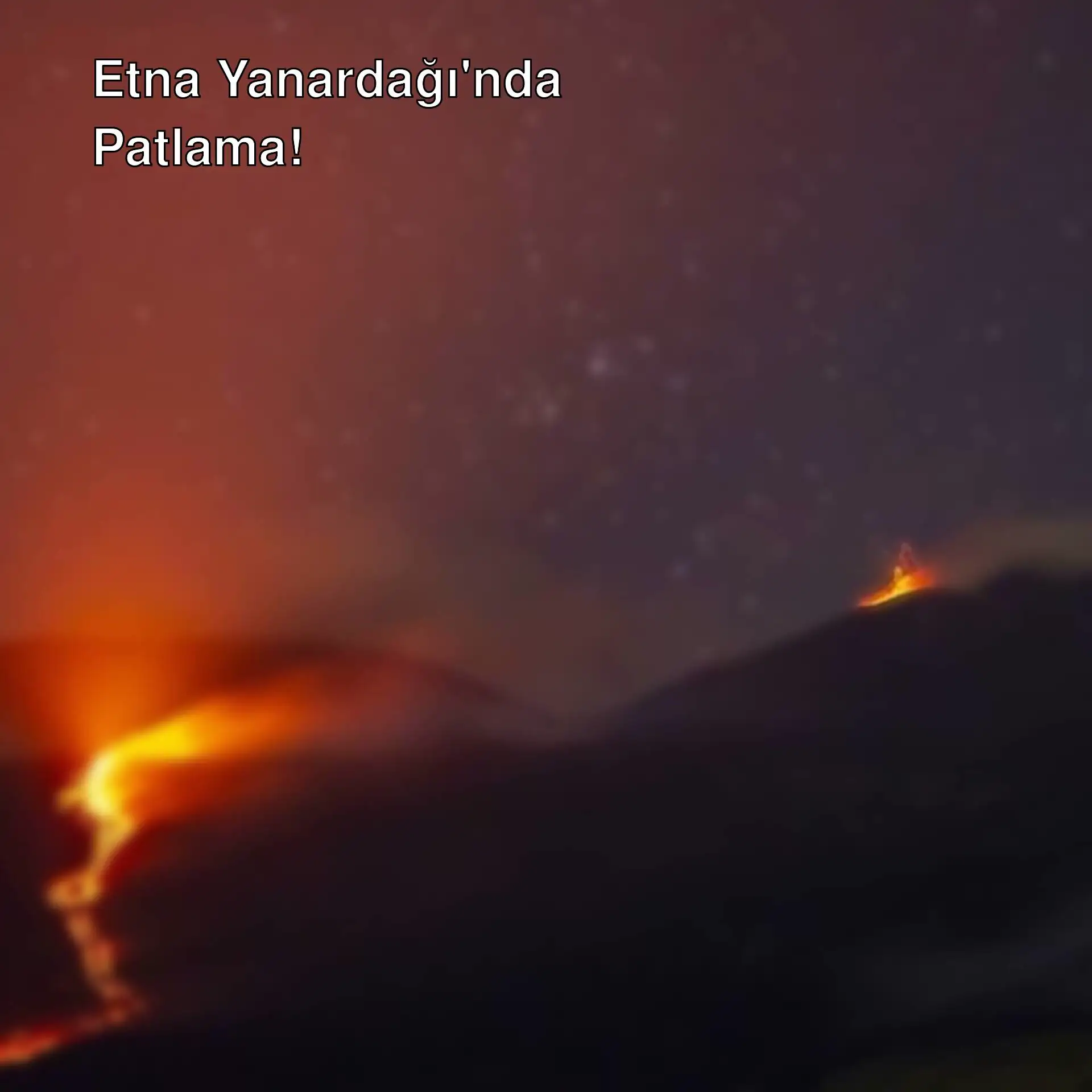 Etna Yanardağı'ndan lav akışı. Etna Yanardağı'ndan lav akışı.