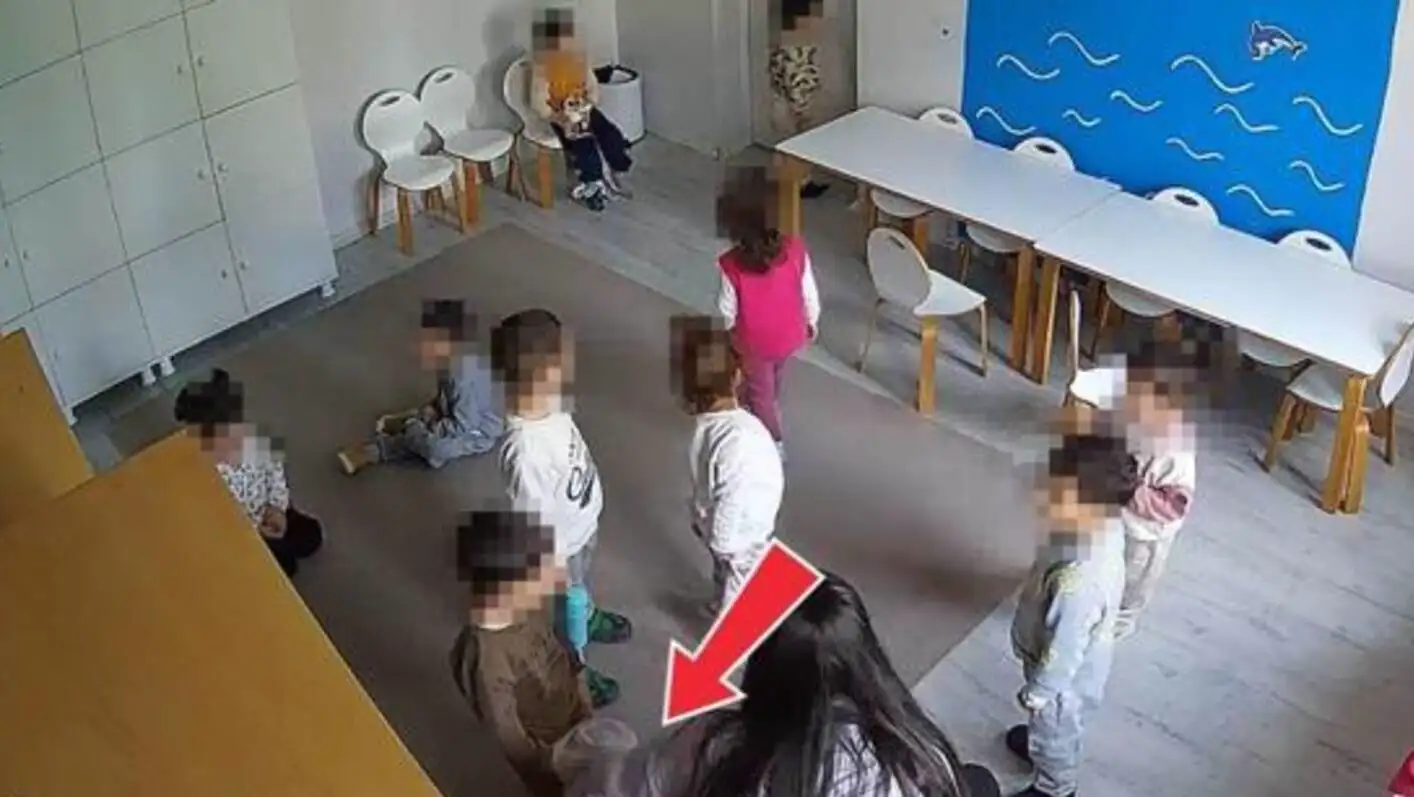 Children in Diyarbakır classroom.