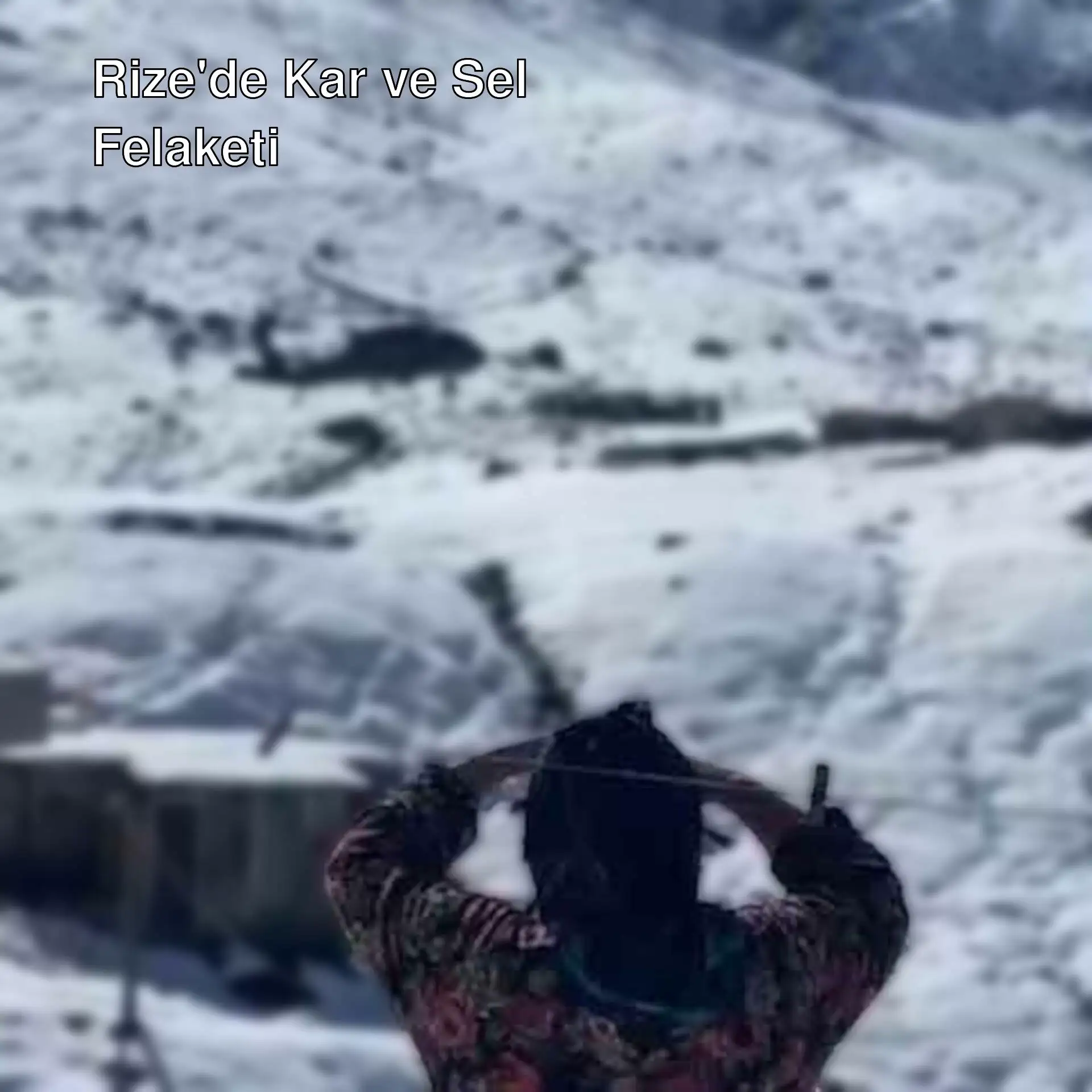 Rize'de kar ve sel felaketi sonrası helikopter yardımı.
