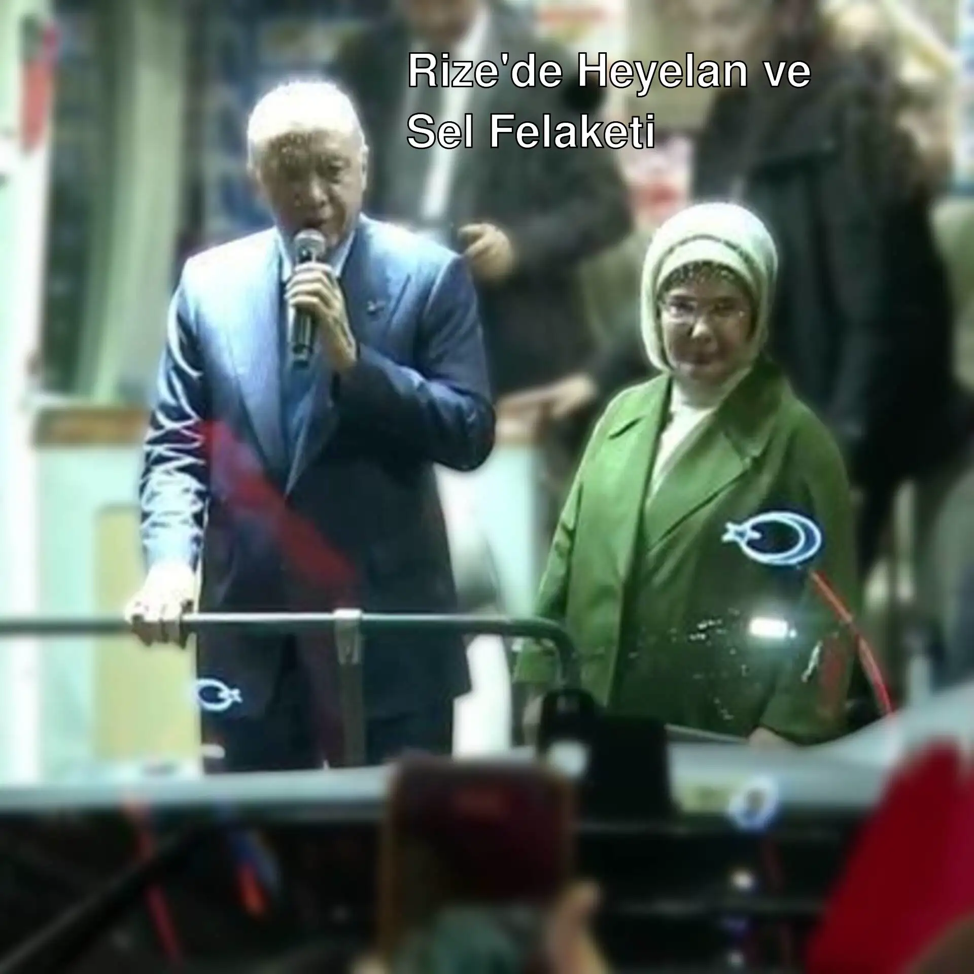 Cumhurbaşkanı Erdoğan Rize'de heyelan bölgelerini ziyaret ediyor.