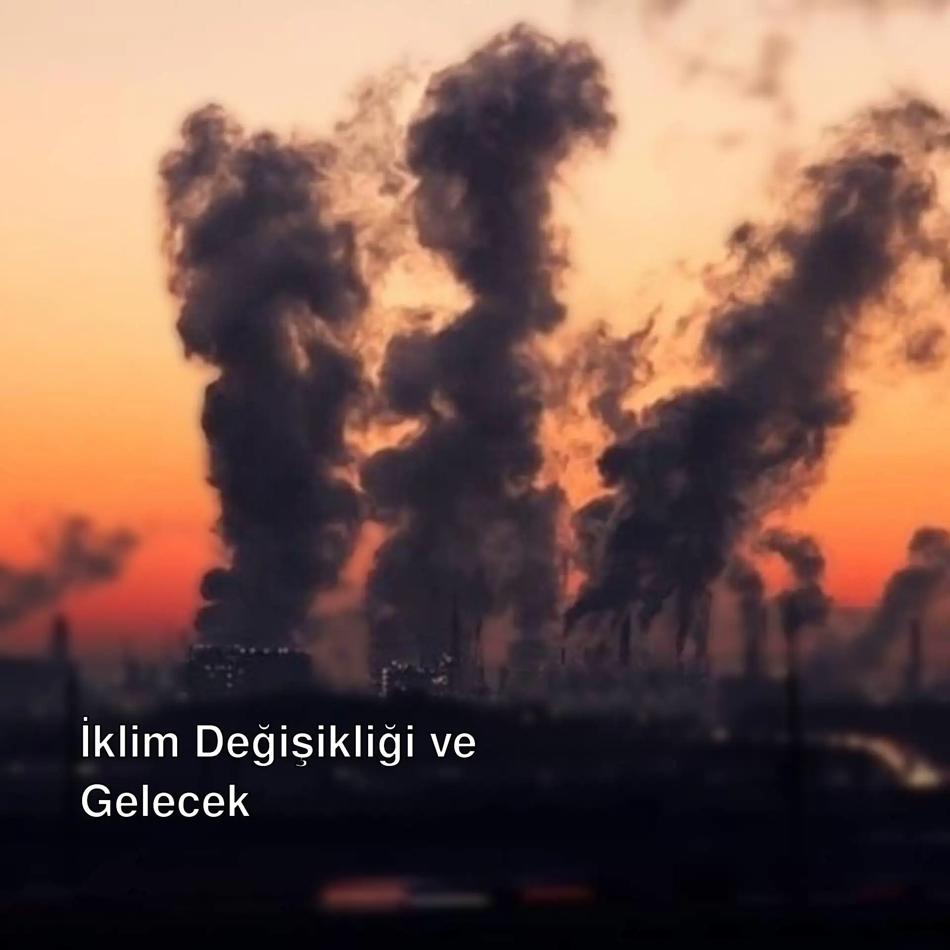 Fabrika bacasından yükselen duman. Fabrika bacasından yükselen duman.