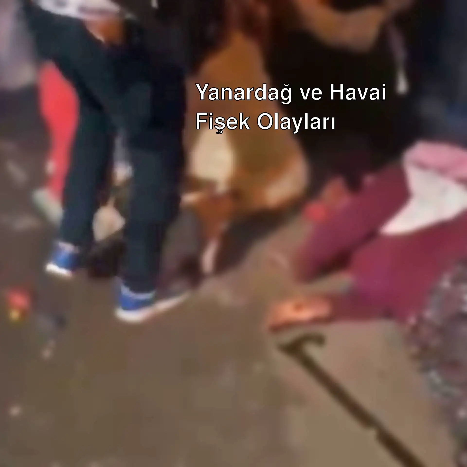 Düğünde havai fişek paniği: Kalabalığın ortasında patladı.