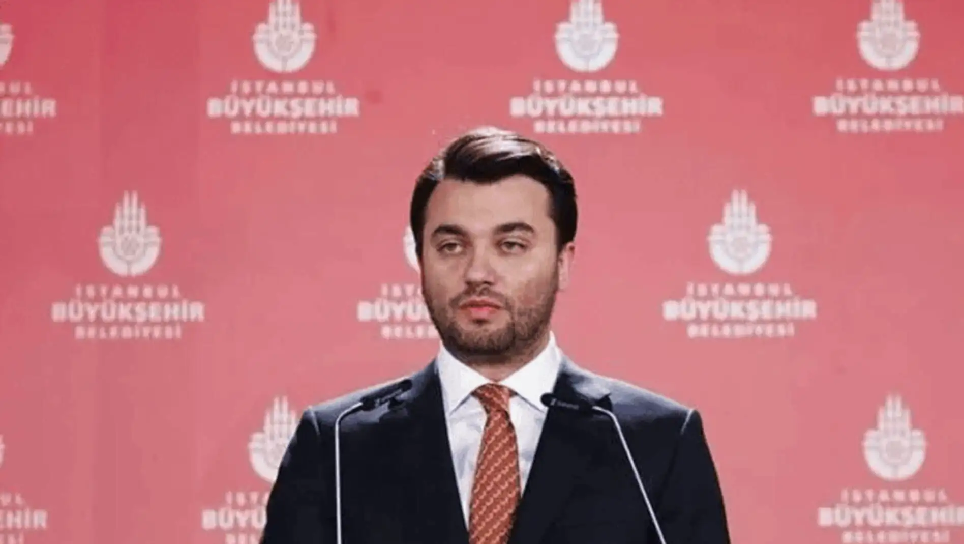 Mehmet Pehlivan made statements at the courthouse. Mehmet Pehlivan made statements at the courthouse.