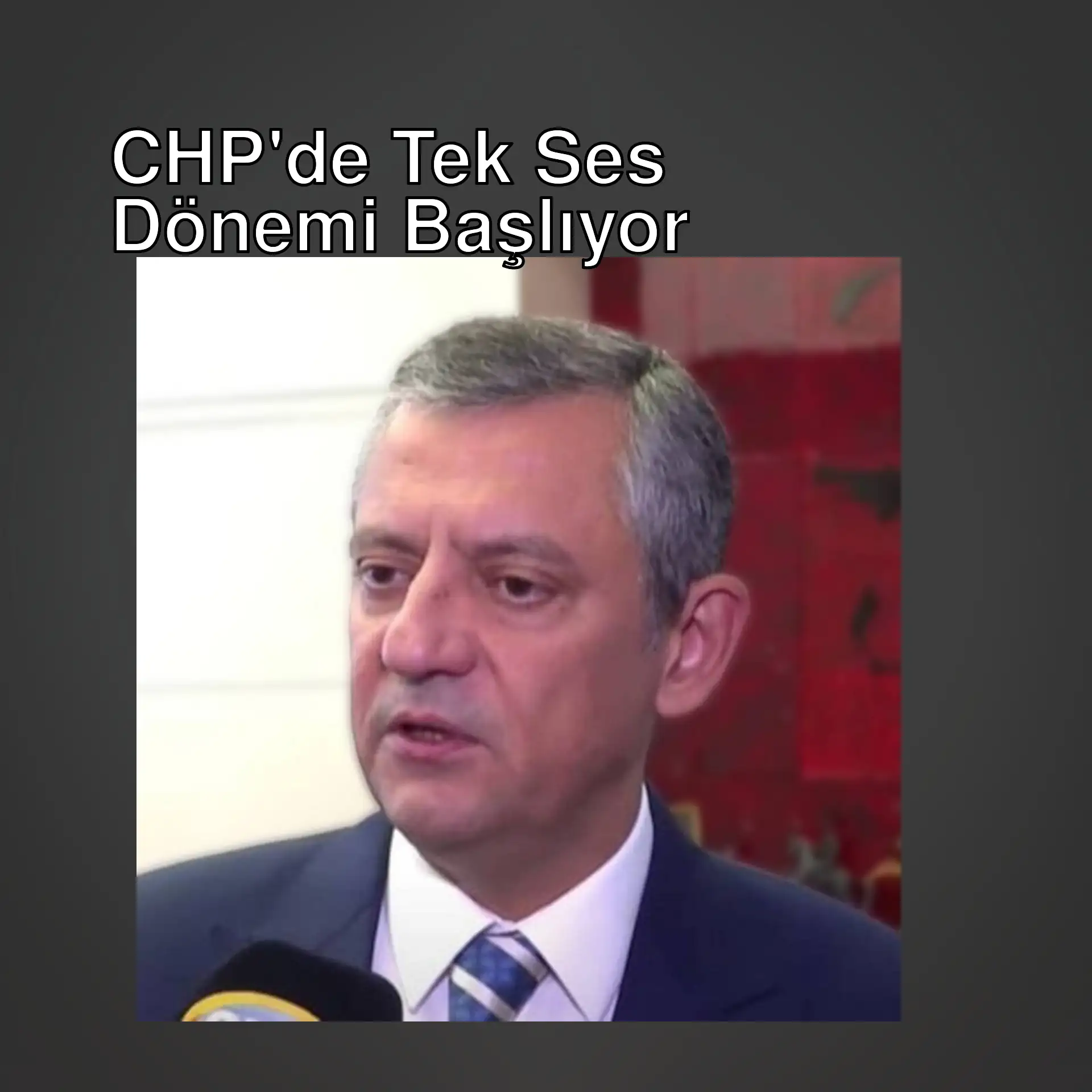 Özgür Özel, mikrofonla konuşuyor. Özgür Özel, mikrofonla konuşuyor.