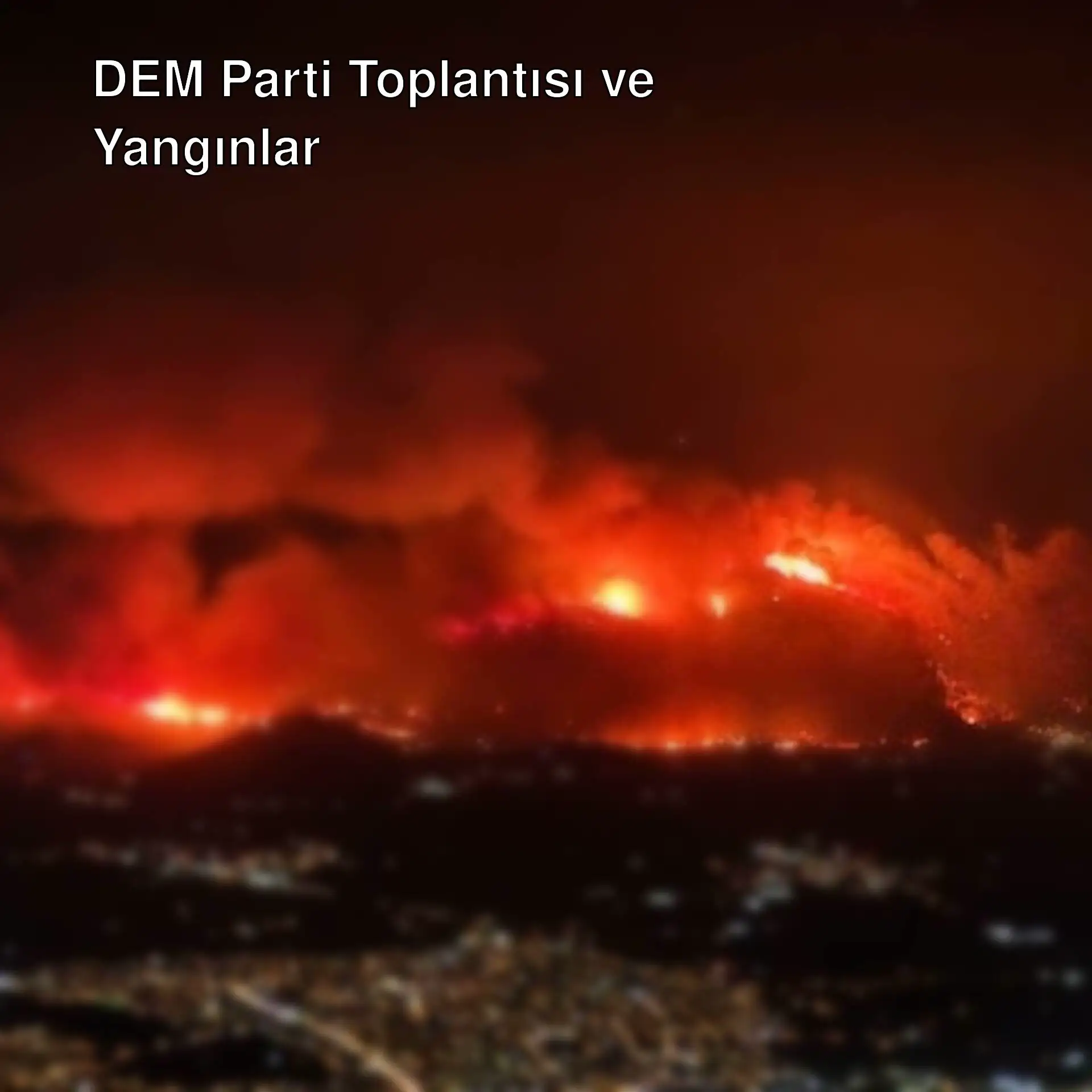 Gece dağlarda bir yangın