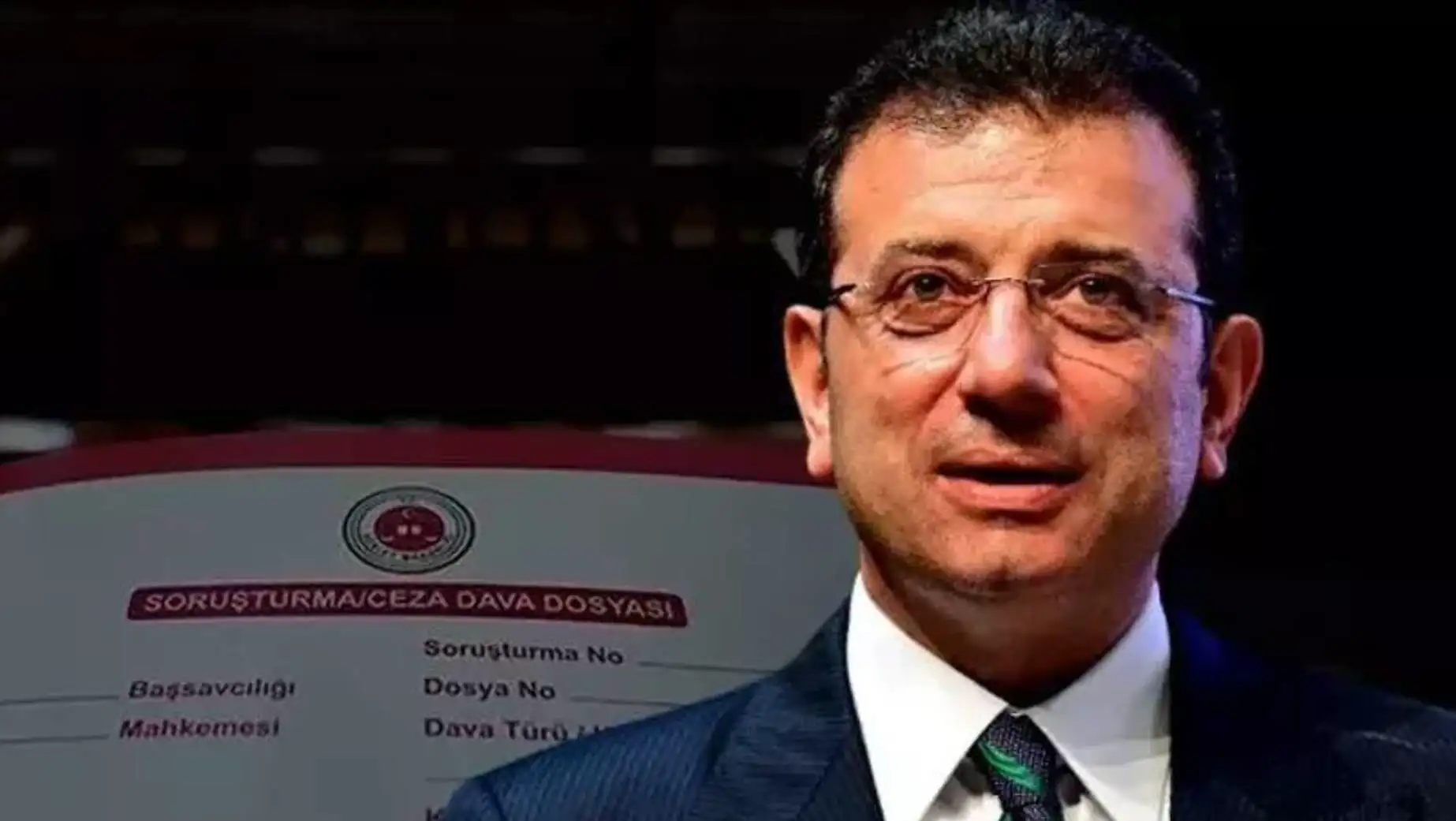 Ekrem İmamoğlu, basın toplantısında konuşuyor.