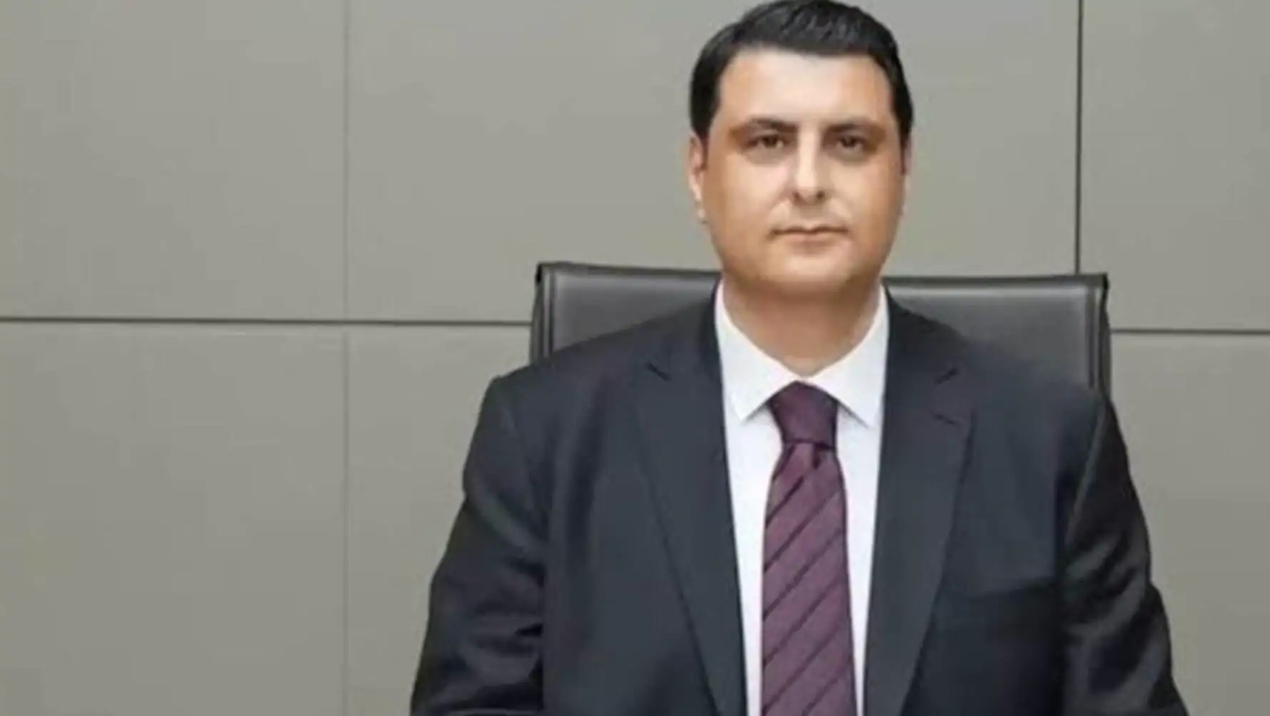 Umut Yılmaz before joining AKP. Umut Yılmaz before joining AKP.