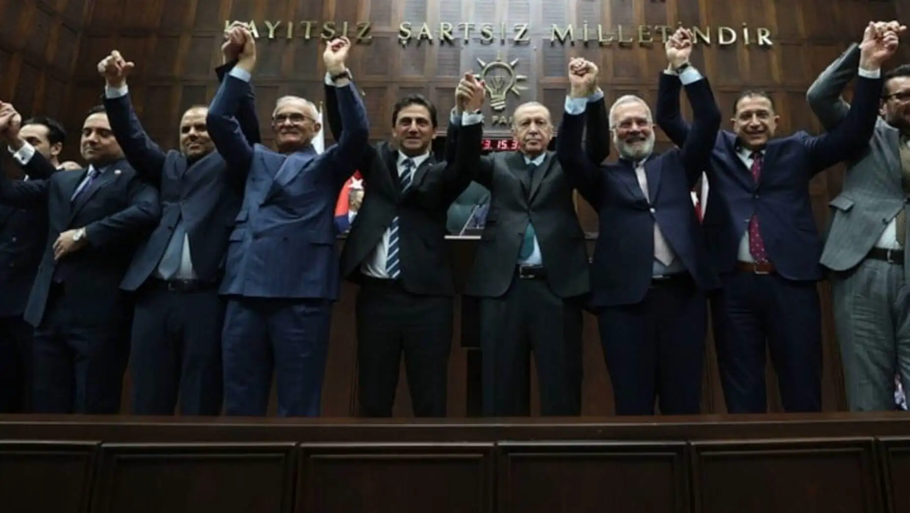 New mayors joining AK Party. New mayors joining AK Party.